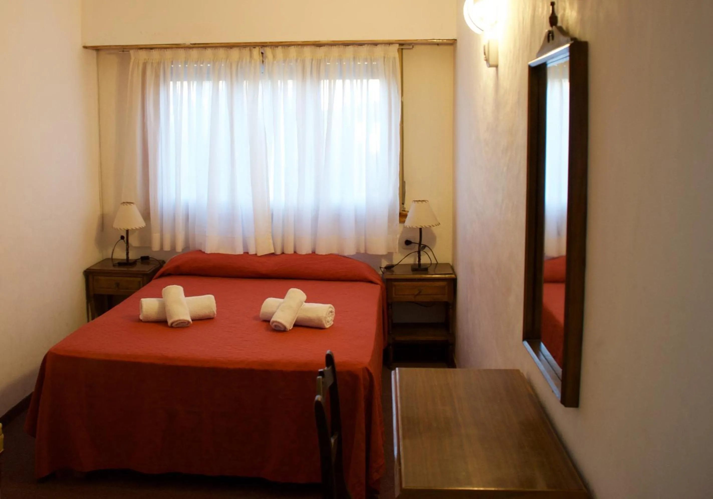 Photo of the whole room, Bed in Hotel Los Historicos