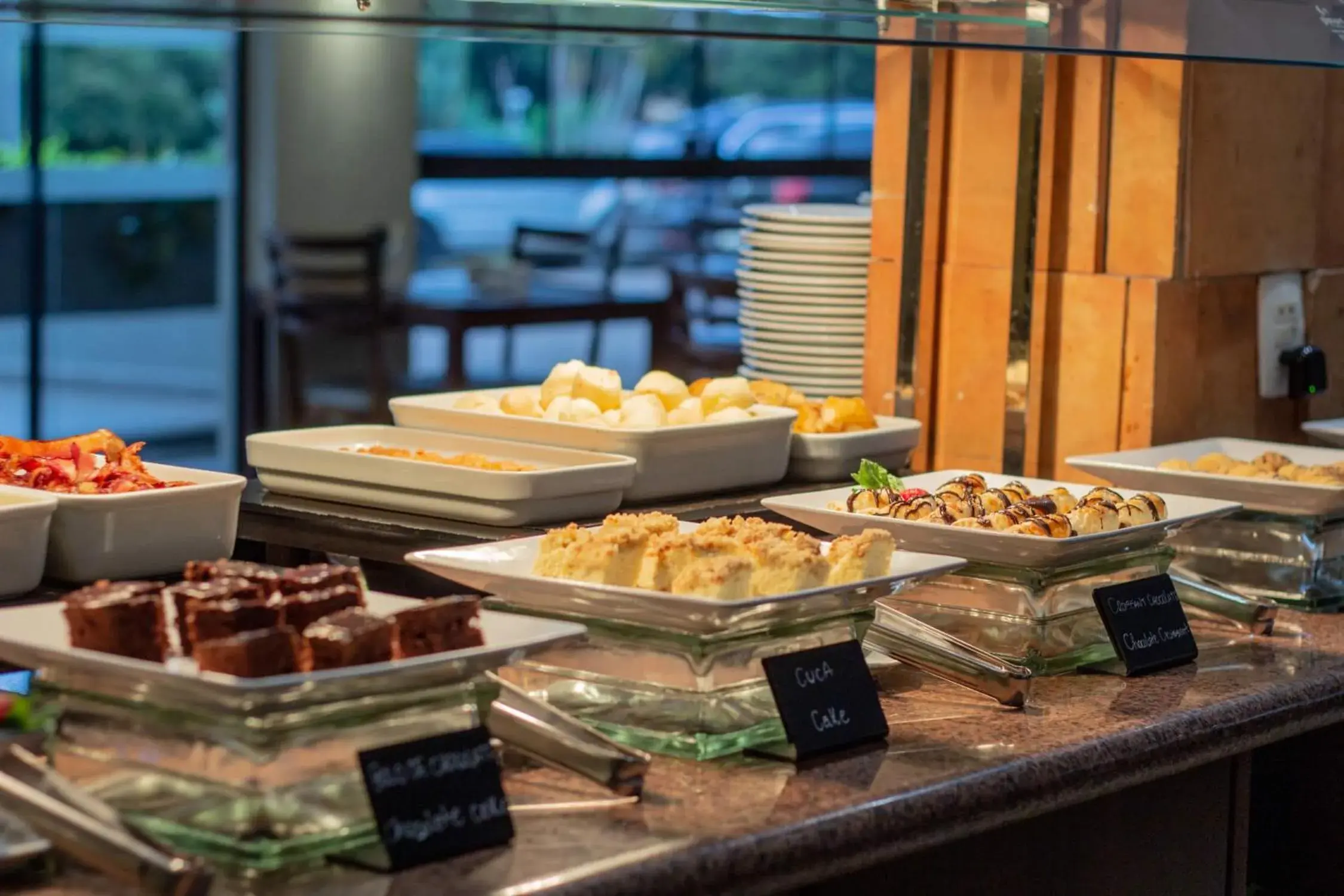 Food in Hotel Deville Express Cascavel Food in Hotel Deville Express Cascavel