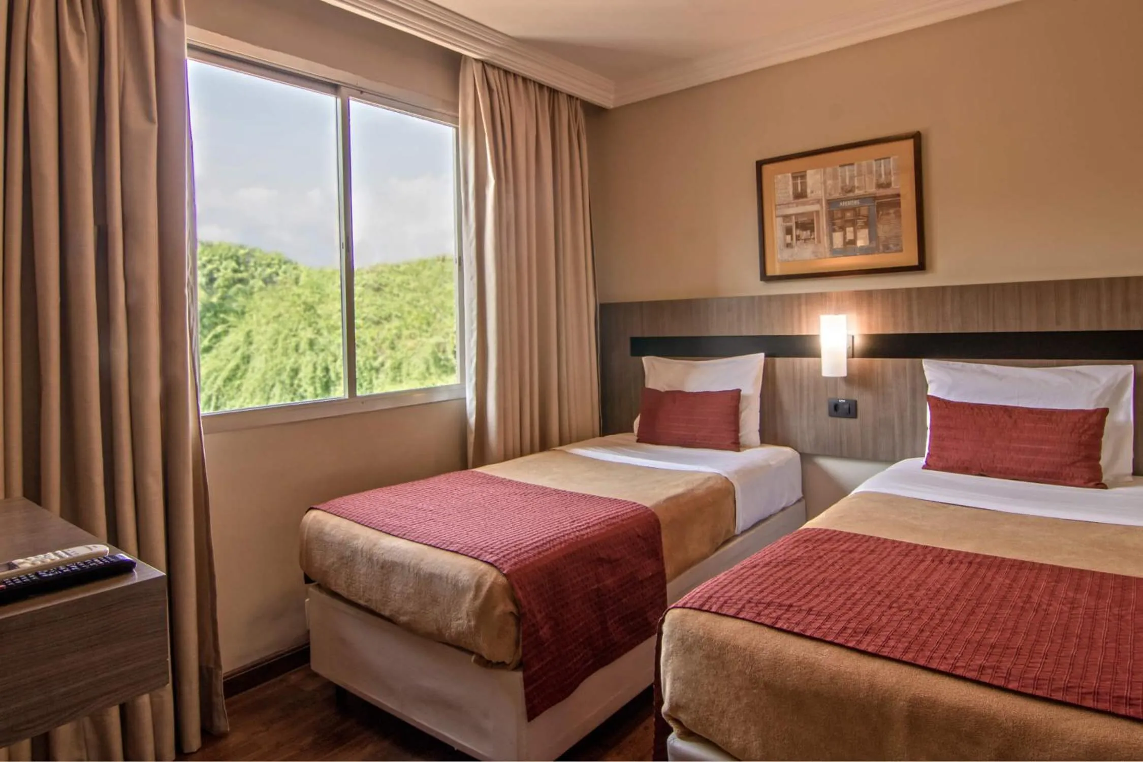 Bed in Hotel Deville Express Cascavel