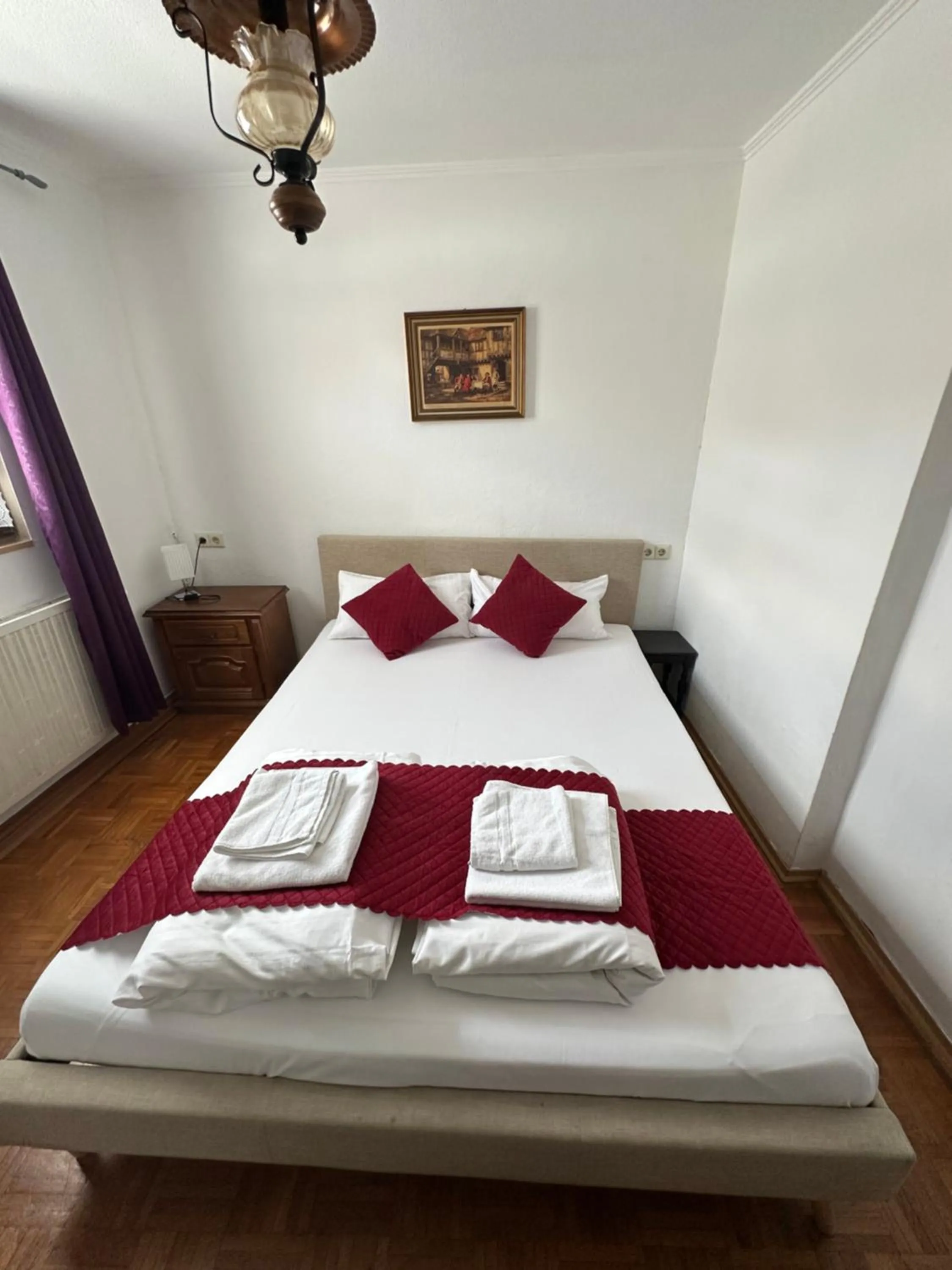 Photo of the whole room, Bed in Hotel Schwarzer Adler