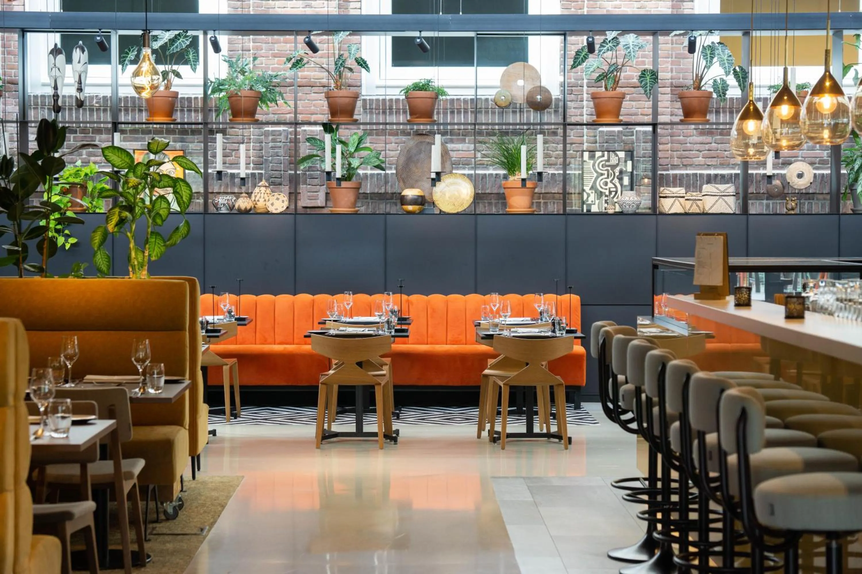 Restaurant/places to eat in Hotel Kontakt der Kontinenten