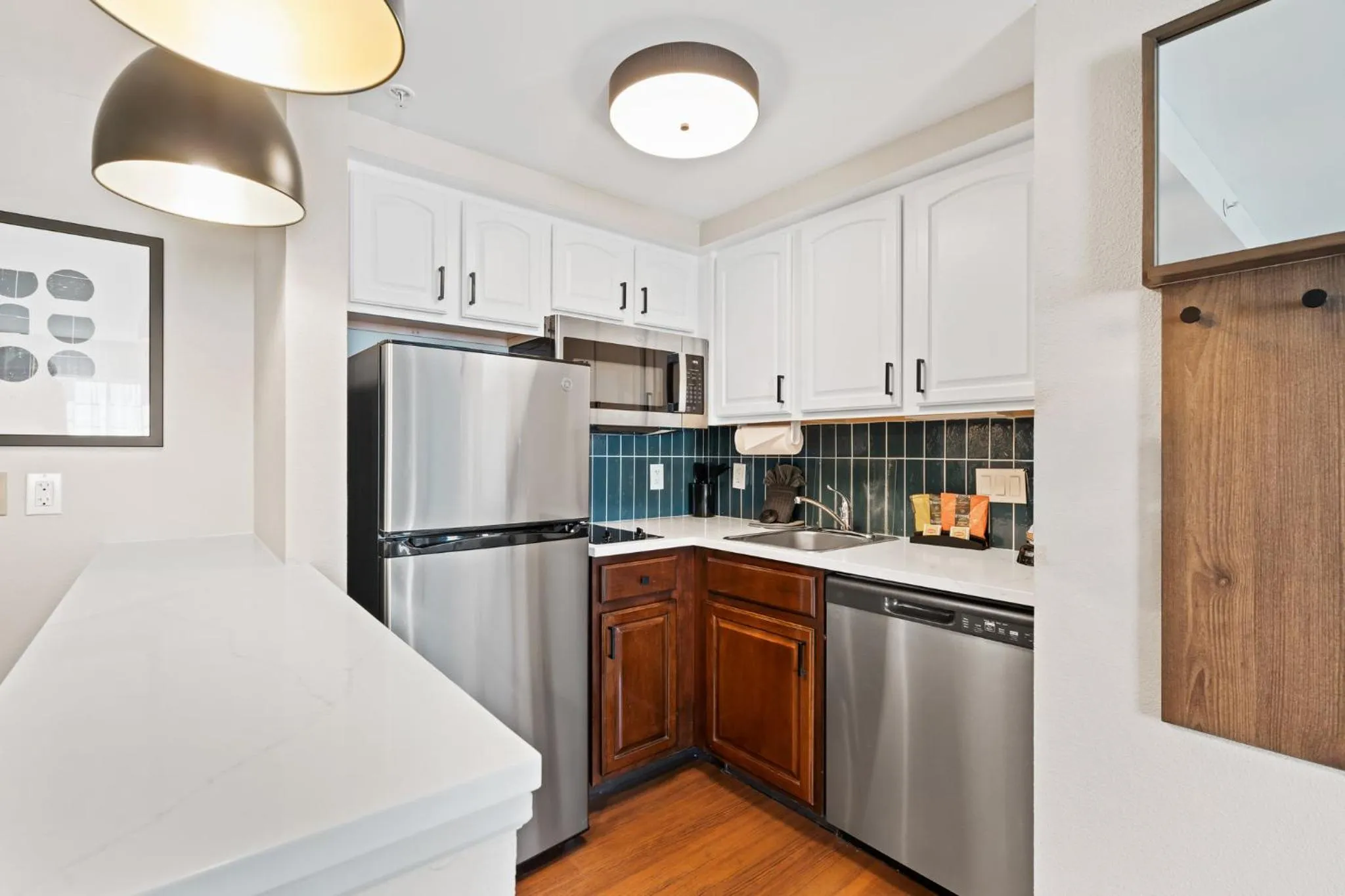 Photo of the whole room in Staybridge Suites North Brunswick by IHG