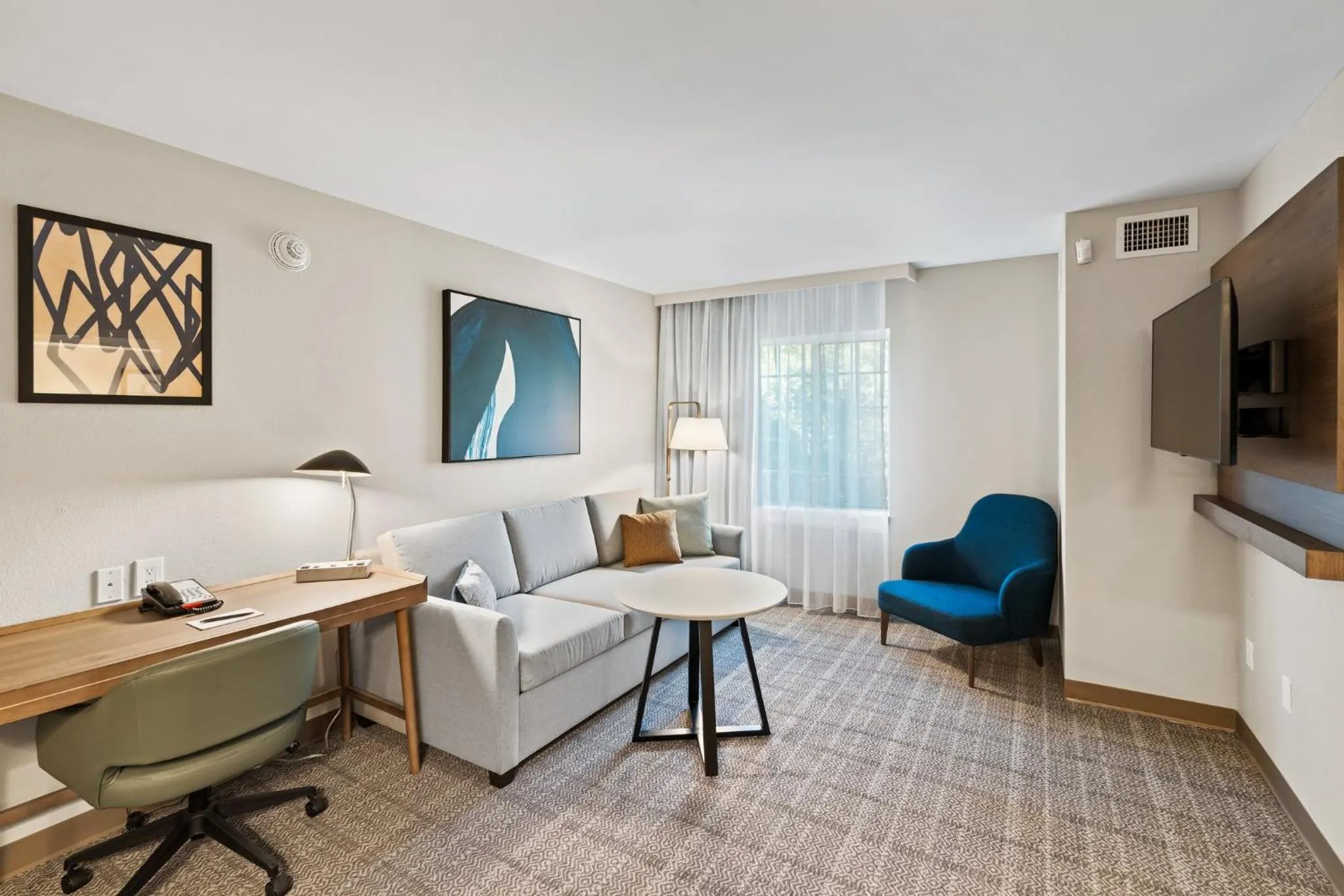 Bedroom in Staybridge Suites North Brunswick by IHG