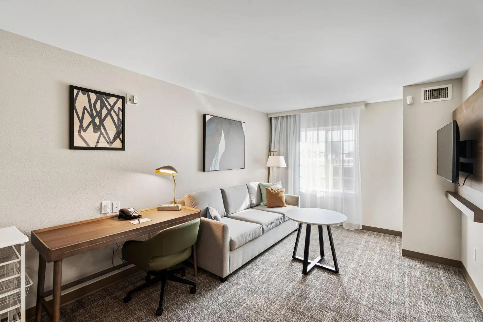 Photo of the whole room, Bed in Staybridge Suites North Brunswick by IHG