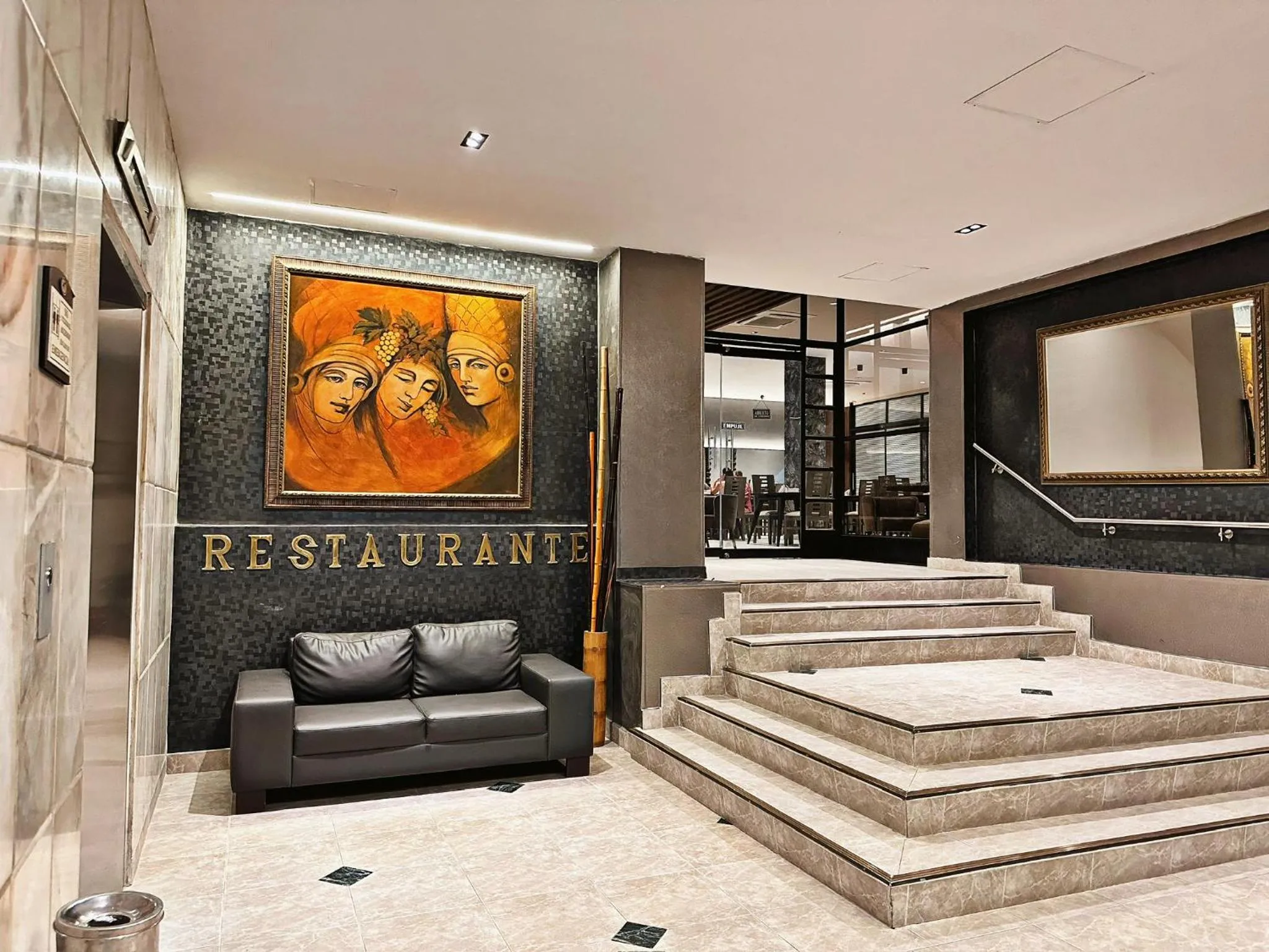 Restaurant/places to eat in Hotel Tonchalá