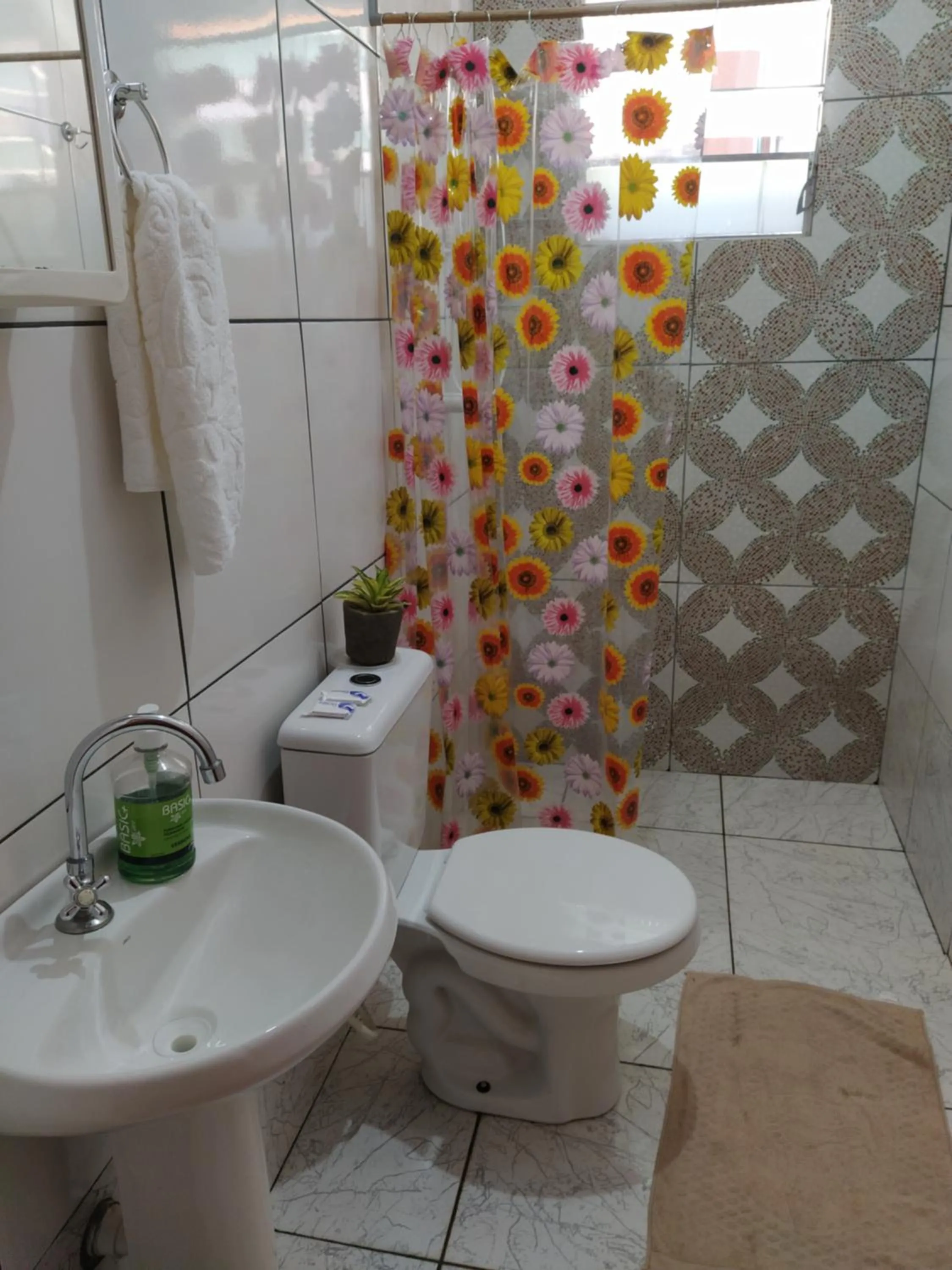 Quadruple Room with Bathroom in Pedra do Sol Pousada