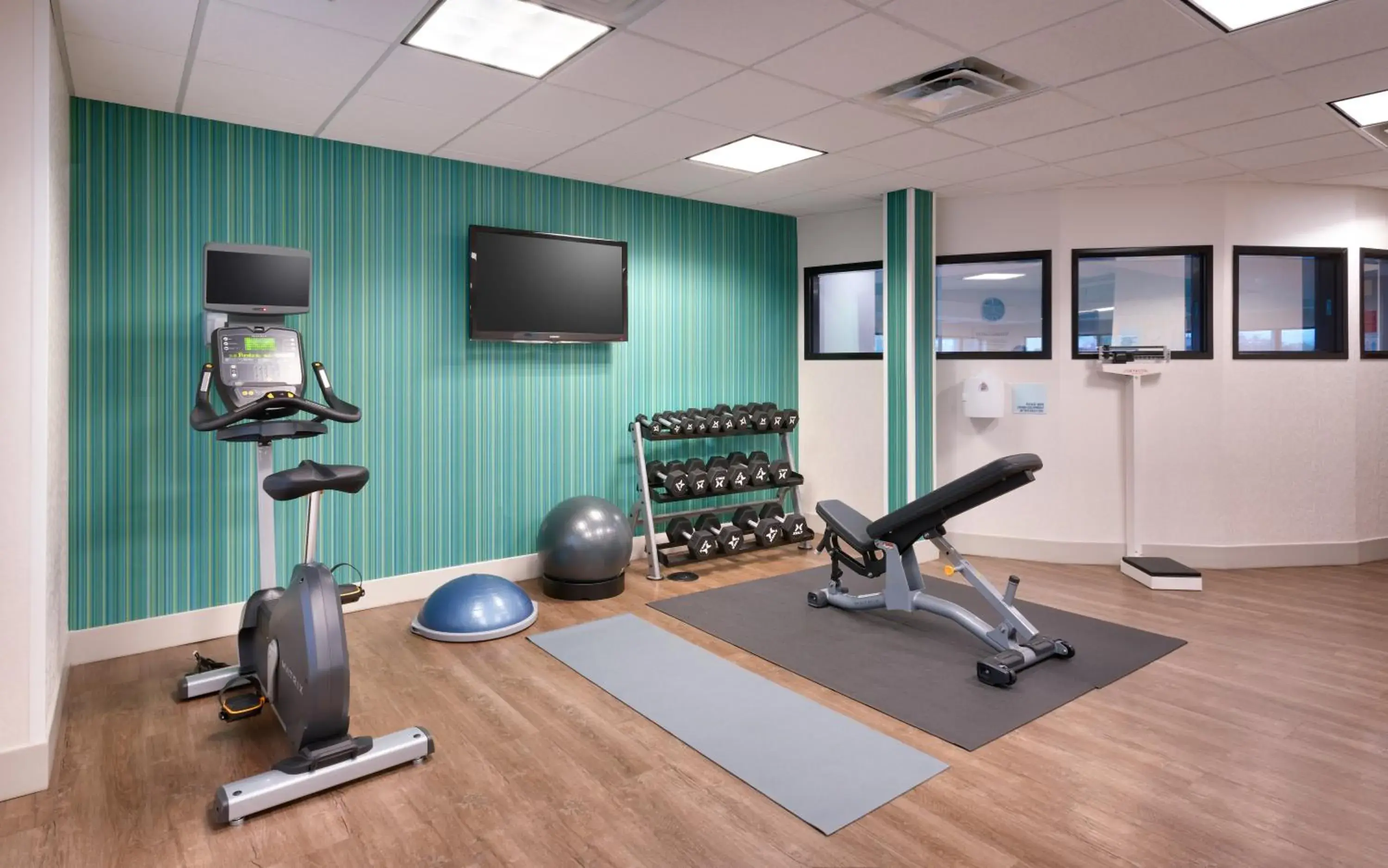 Fitness centre/facilities in Holiday Inn Express & Suites Orem-North Provo Fitness centre/facilities in Holiday Inn Express & Suites Orem-North Provo