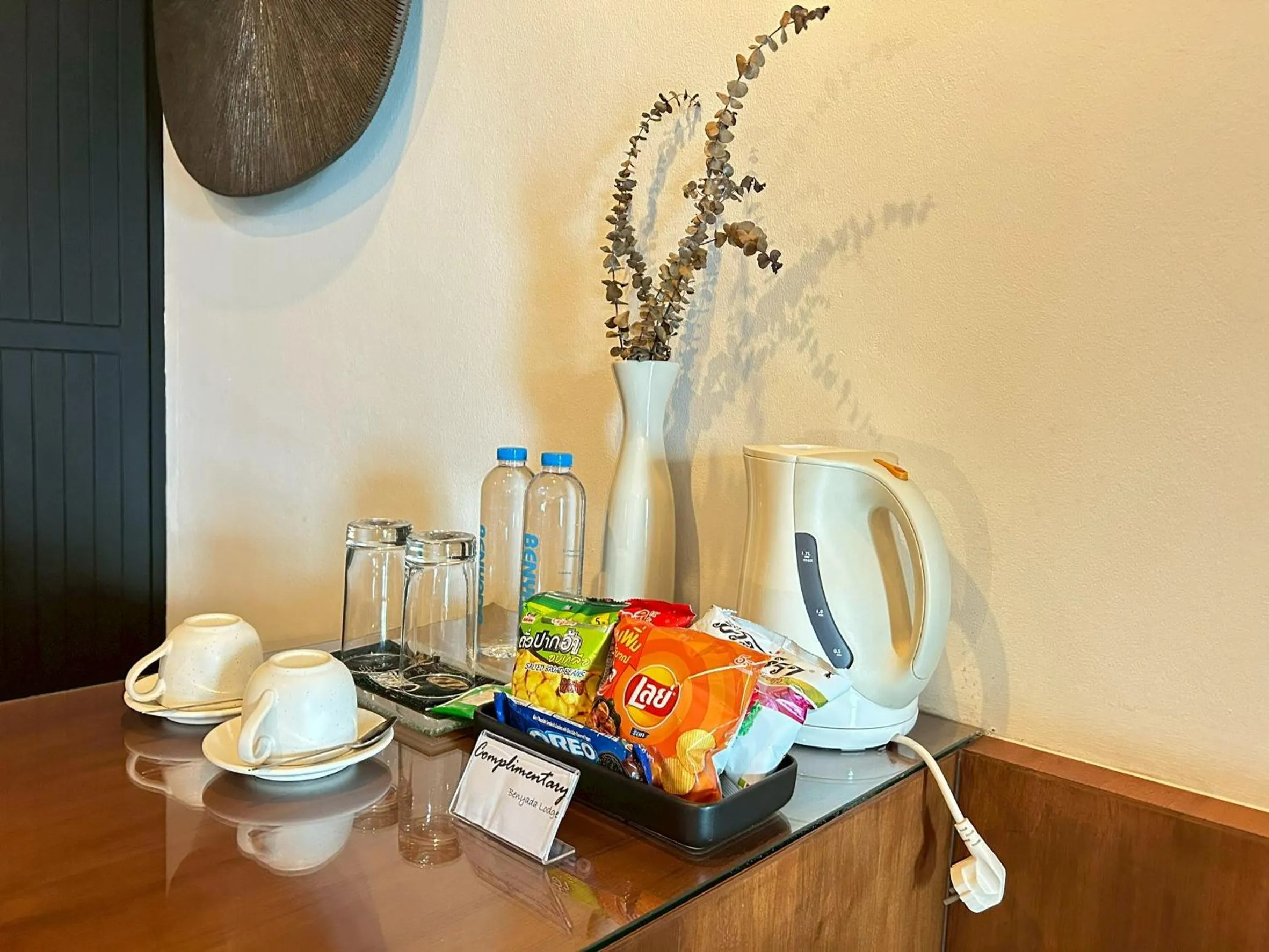 Coffee/tea facilities in Benyada Lodge - Surin Beach
