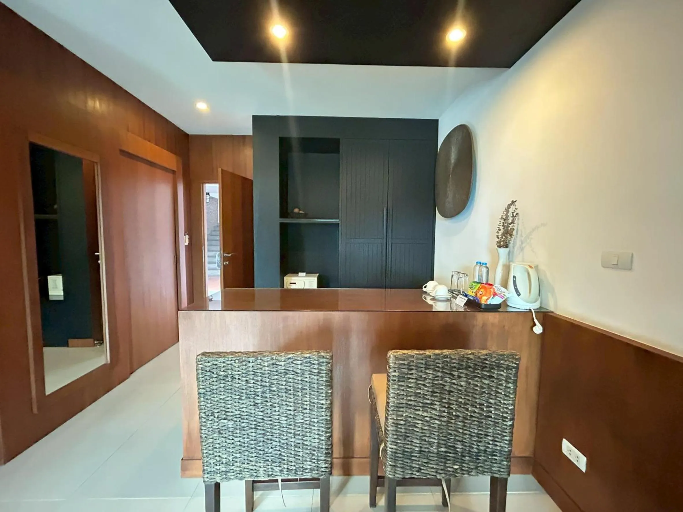 Coffee/tea facilities in Benyada Lodge - Surin Beach