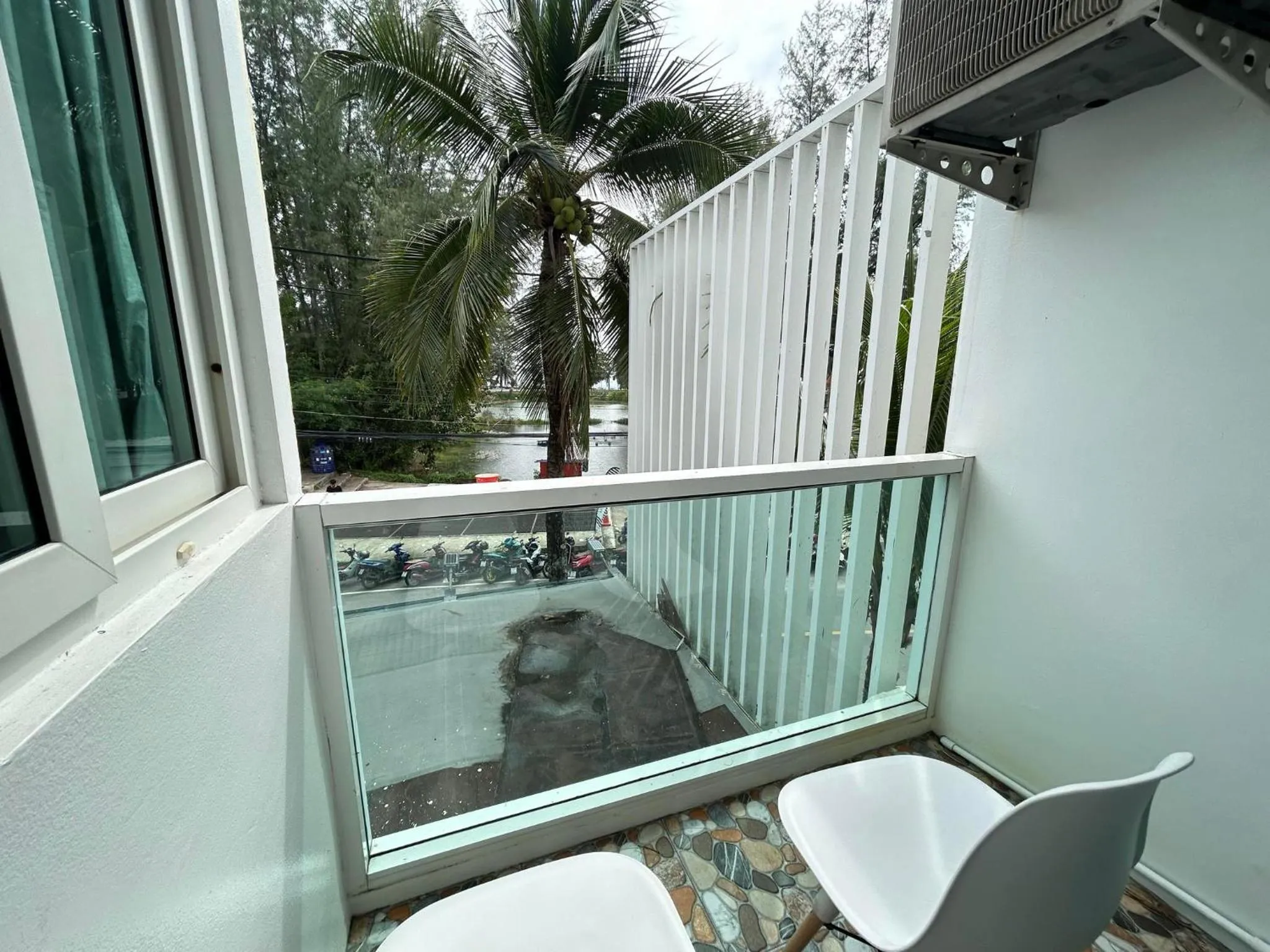 Balcony/Terrace in Benyada Lodge - Surin Beach