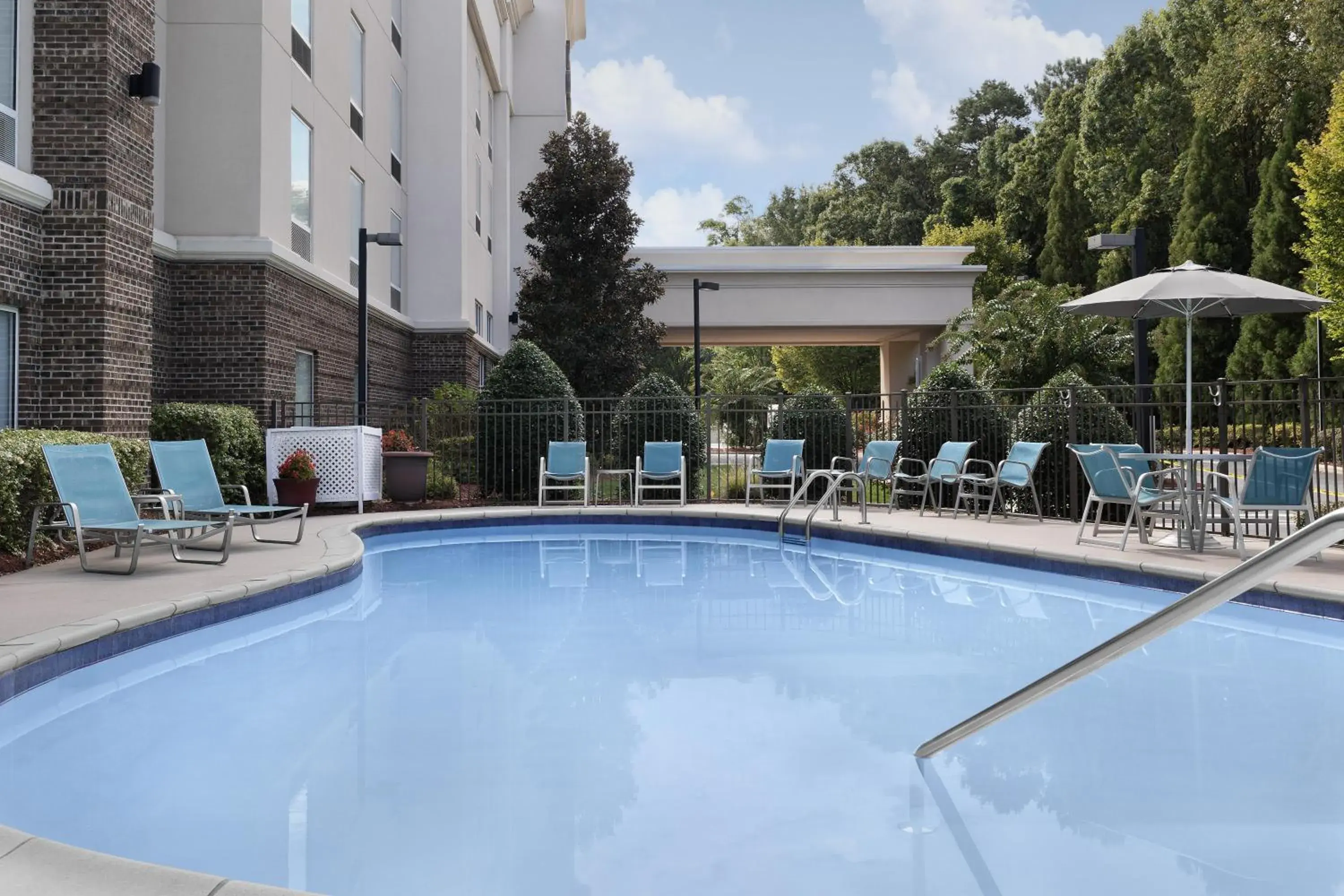 Pool view in Hampton Inn & Suites Huntersville Pool view in Hampton Inn & Suites Huntersville