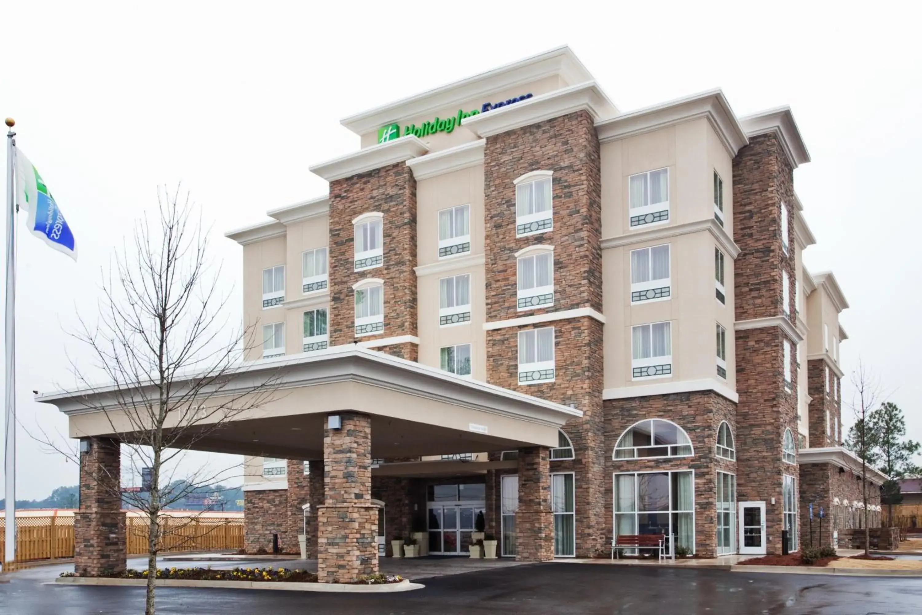 Property building in Holiday Inn Express Augusta North by IHG Property building in Holiday Inn Express Augusta North by IHG
