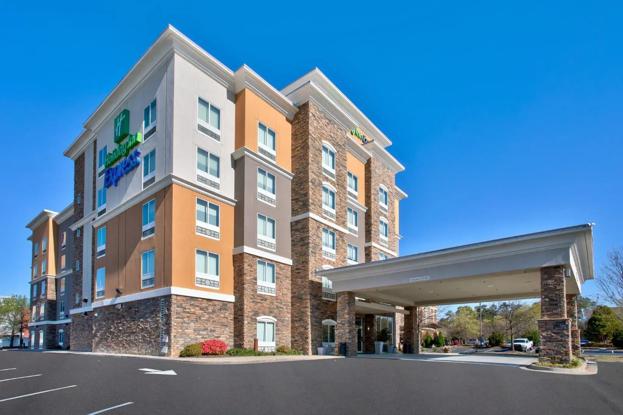 Property building in Holiday Inn Express Augusta North by IHG Property building in Holiday Inn Express Augusta North by IHG