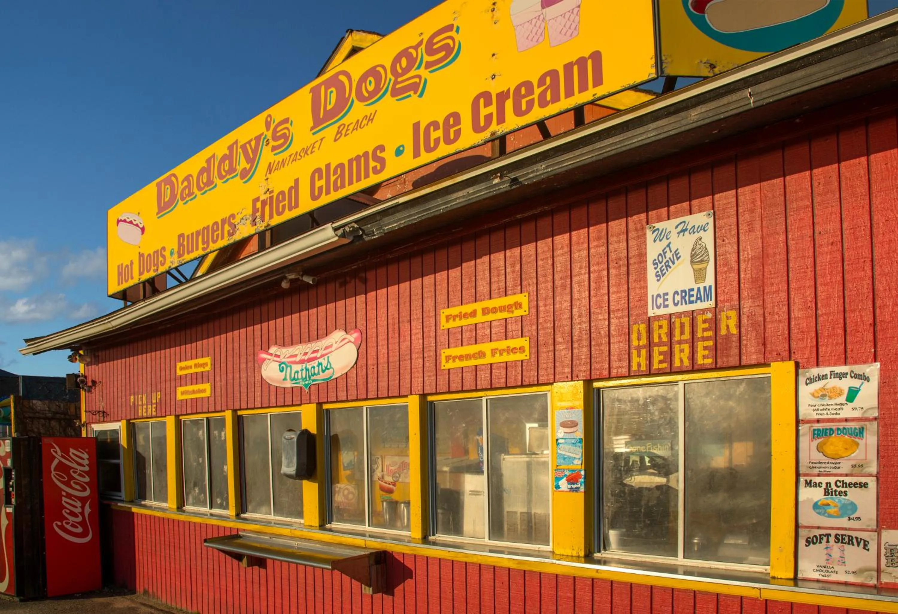 Restaurant/places to eat in Nantasket Beach Resort