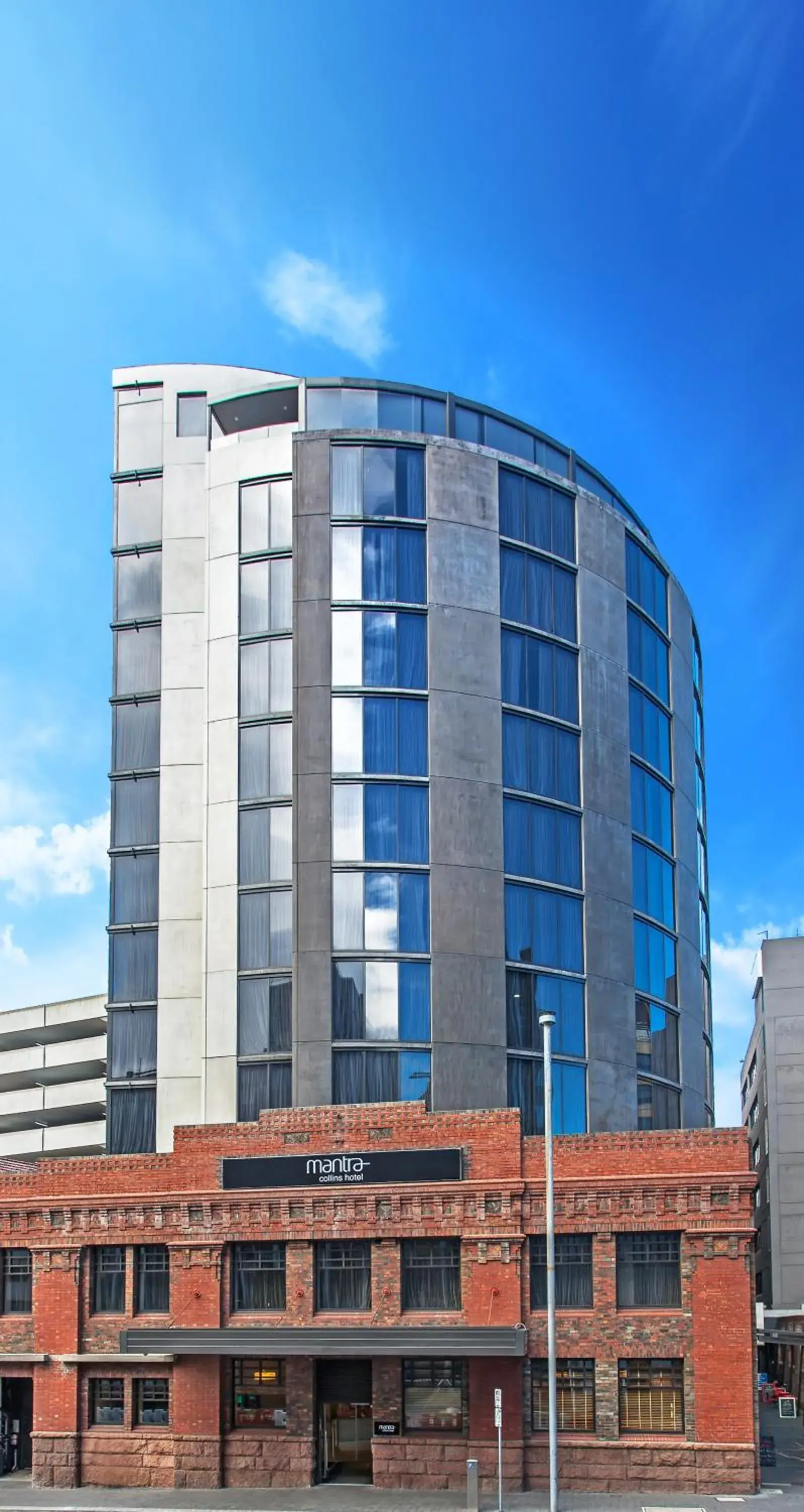 Facade/entrance in Mantra Collins Hotel Facade/entrance in Mantra Collins Hotel