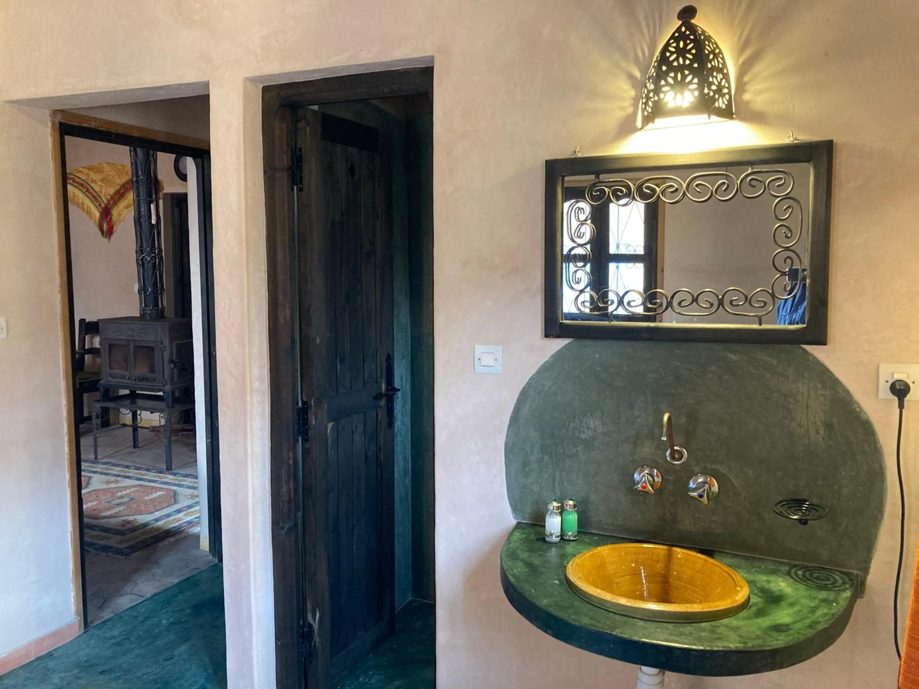 Bathroom in Les 4 Saisons Du Dades
