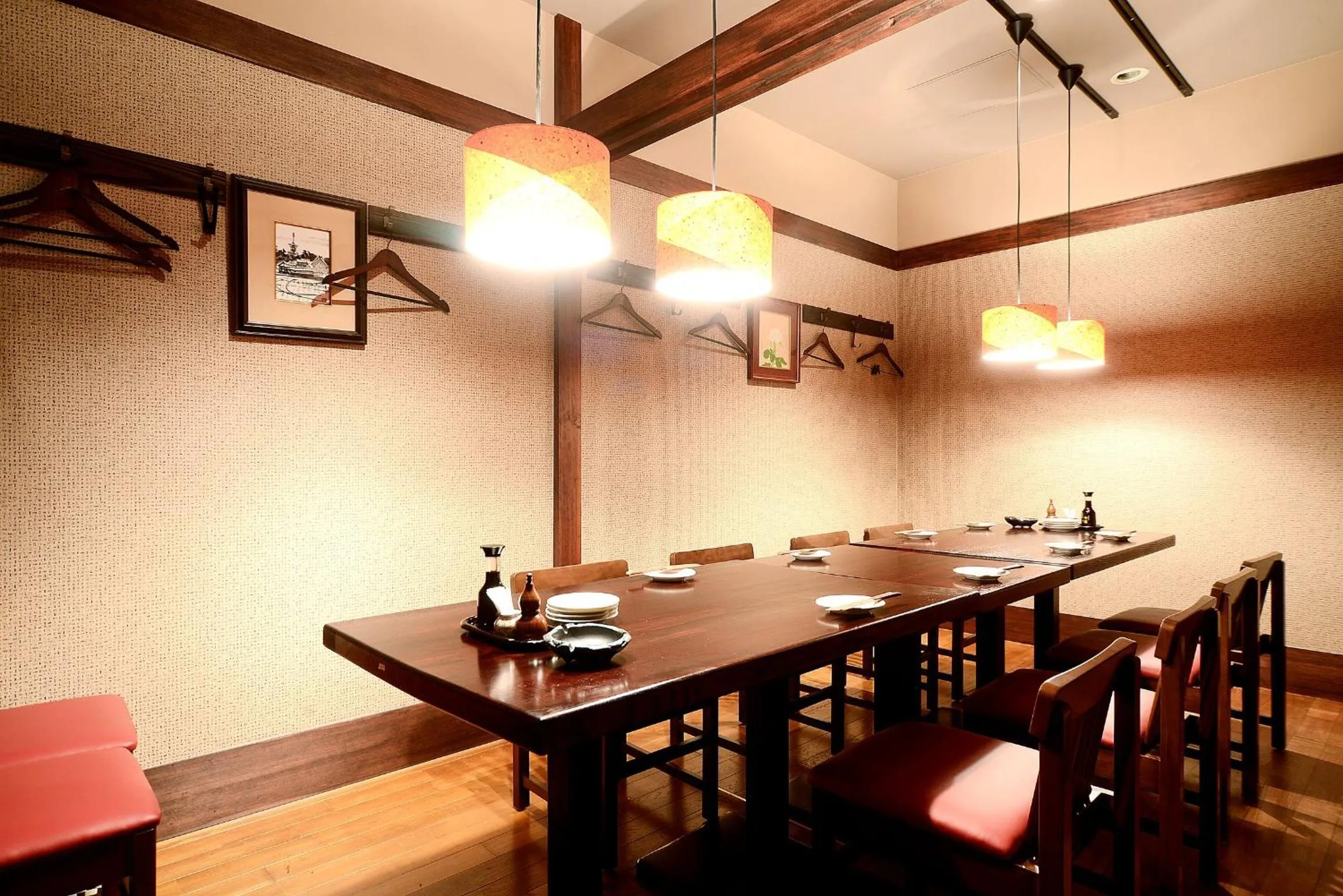 Restaurant/places to eat in Daiichi Inn Park