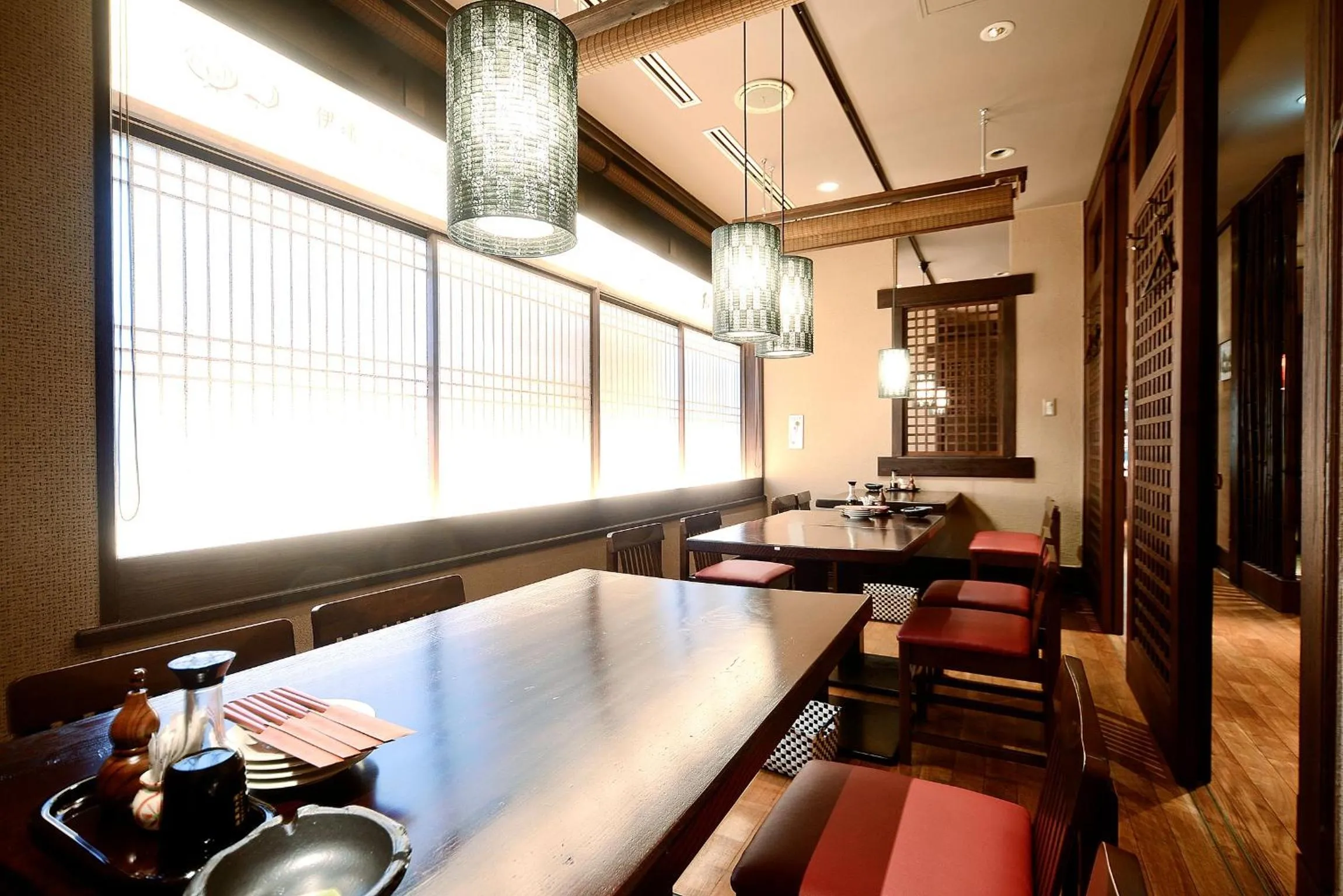 Restaurant/places to eat in Daiichi Inn Park