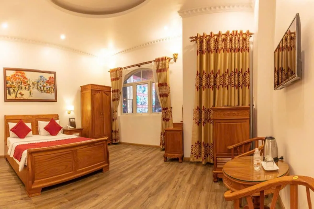 Bed in Dragon King 1 Hotel