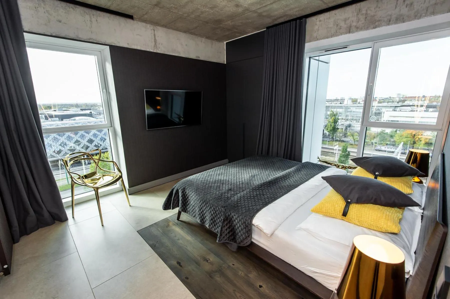 Bed in Super-Apartamenty International Fair