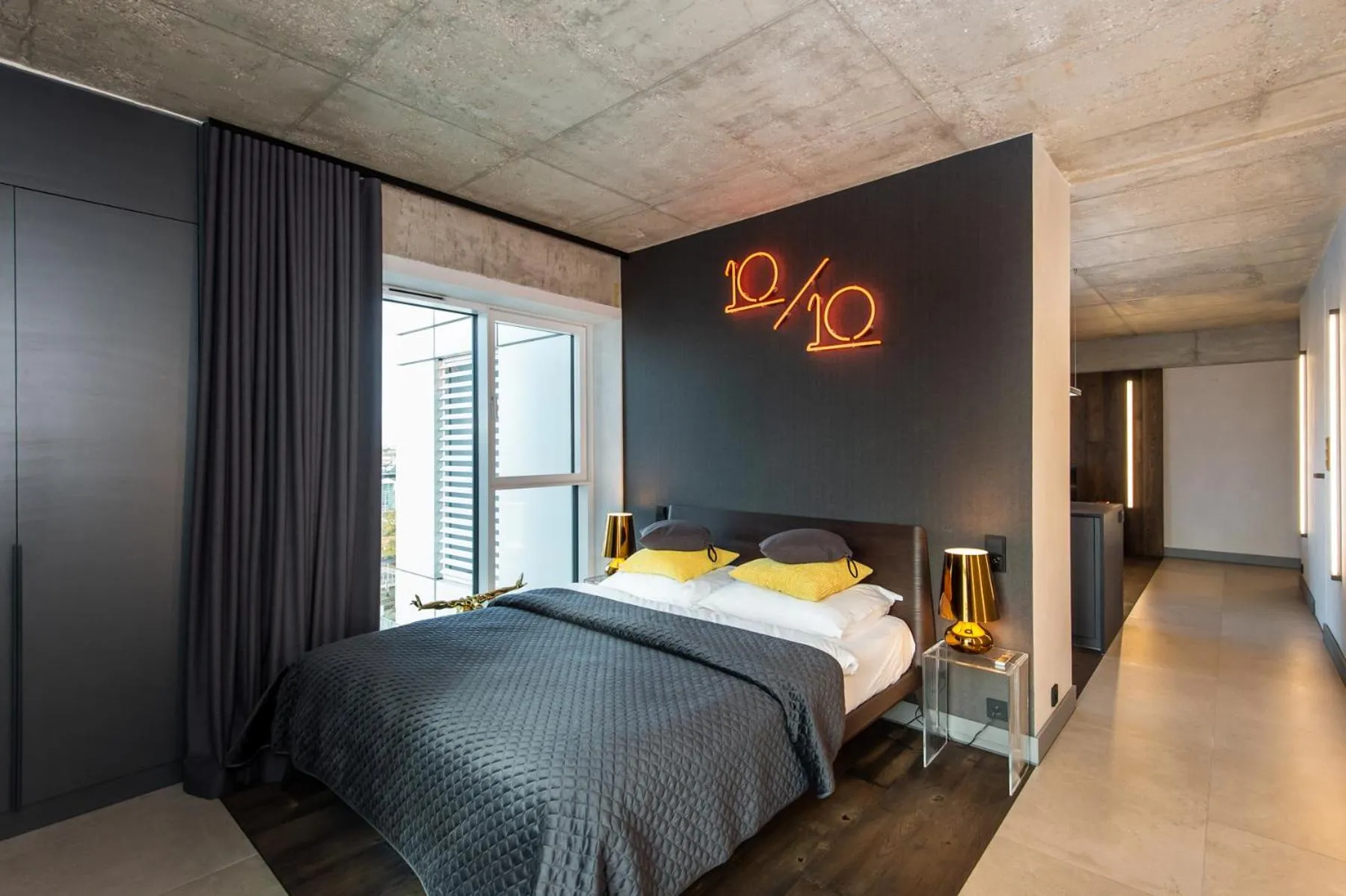 Bed in Super-Apartamenty International Fair