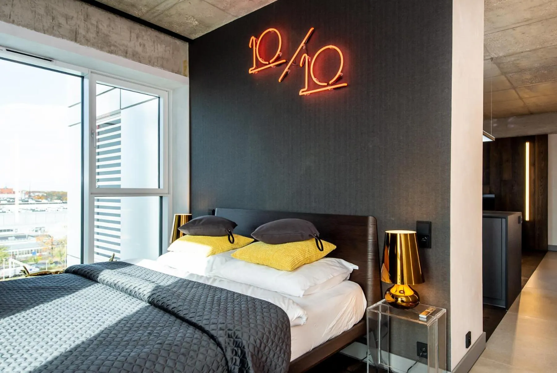 Bed in Super-Apartamenty International Fair