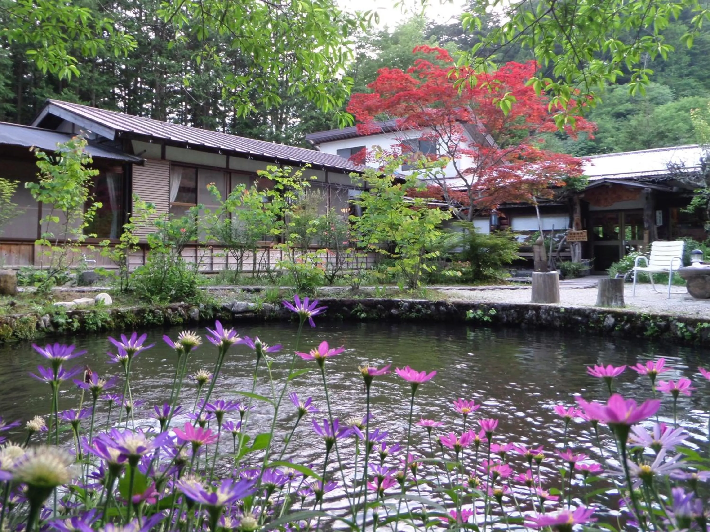 Facade/entrance in Takimi Onsen Inn that only accepts one group per day