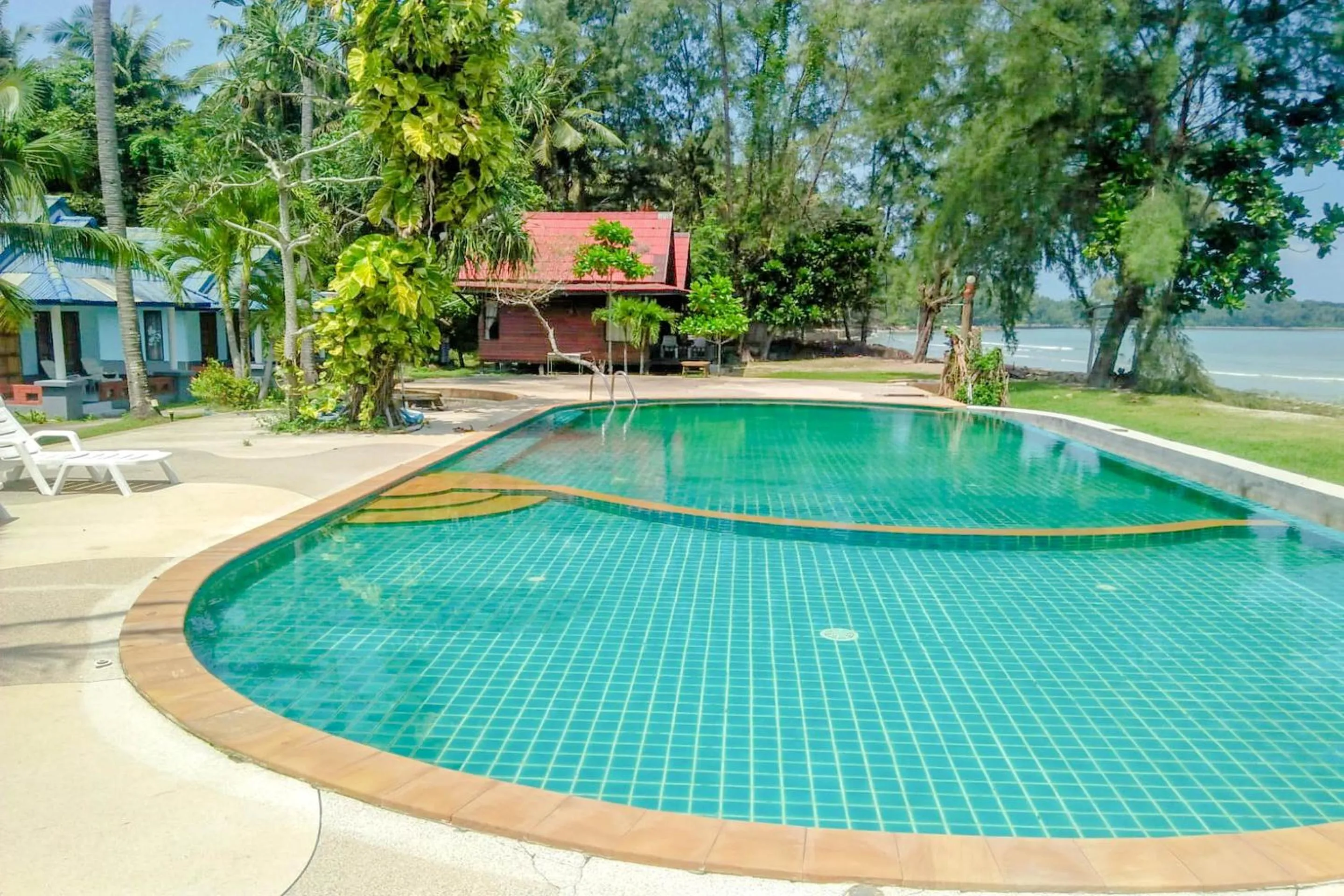 Swimming pool in Salatan Resort