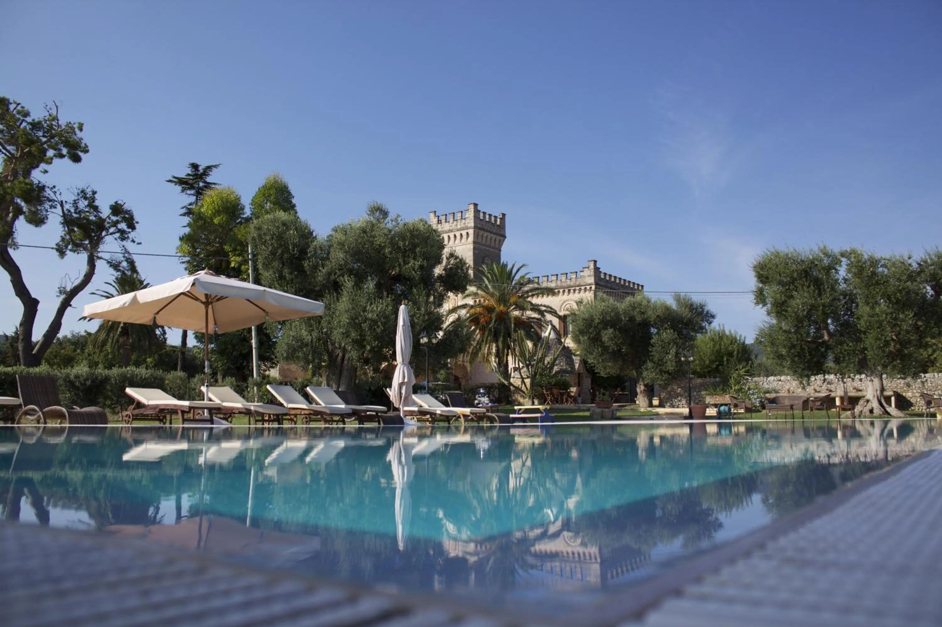Swimming pool in Masseria Salamina