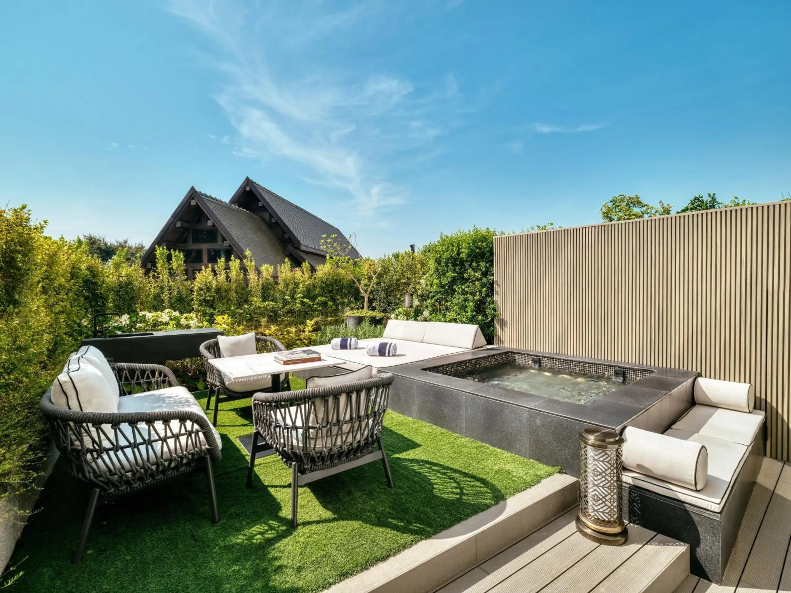 Photo of the whole room in InterContinental Chiang Mai The Mae Ping by IHG Photo of the whole room in InterContinental Chiang Mai The Mae Ping by IHG