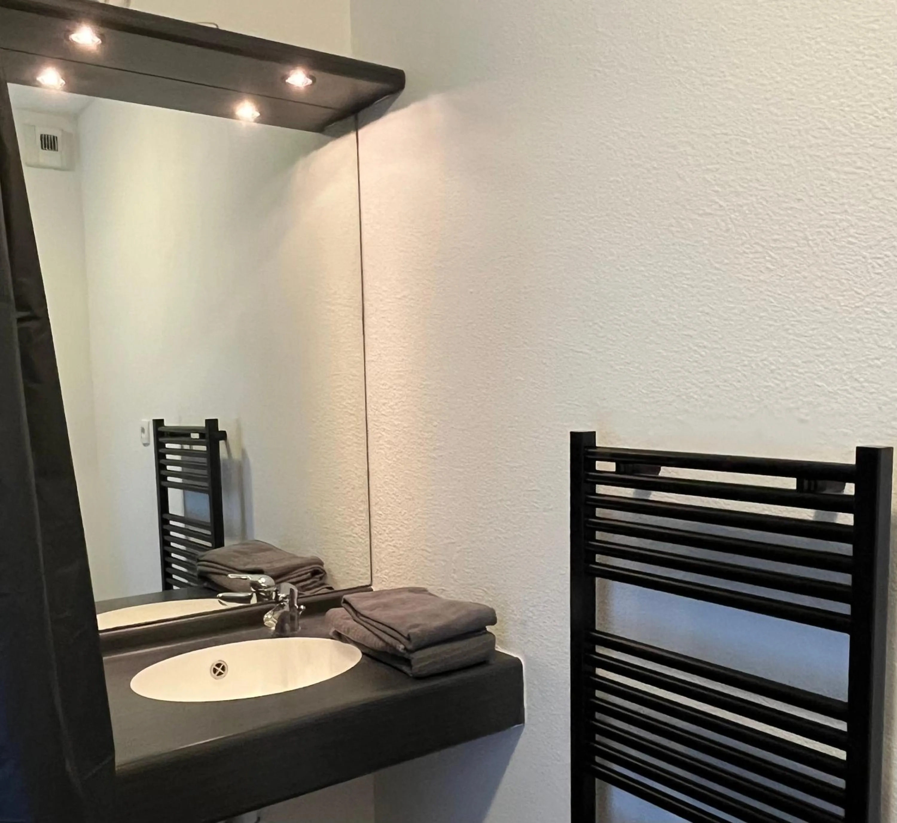 Bathroom in La Résidence Amal