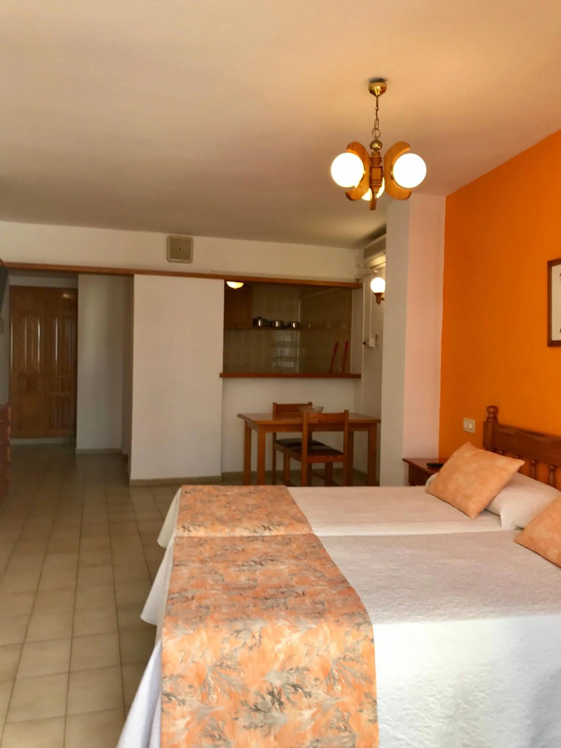 Apartamentos Jovial