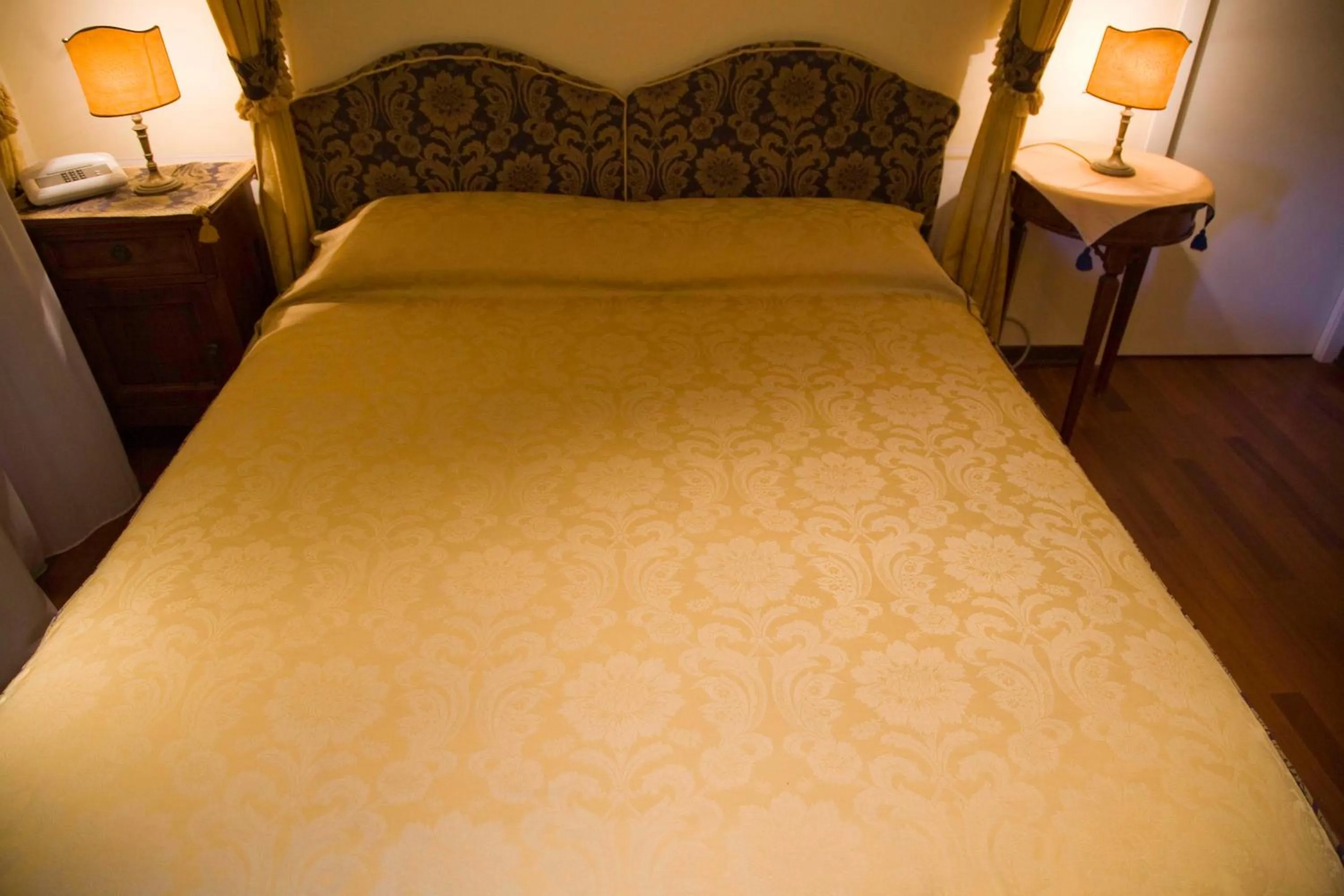 Bed in Hotel Giardino