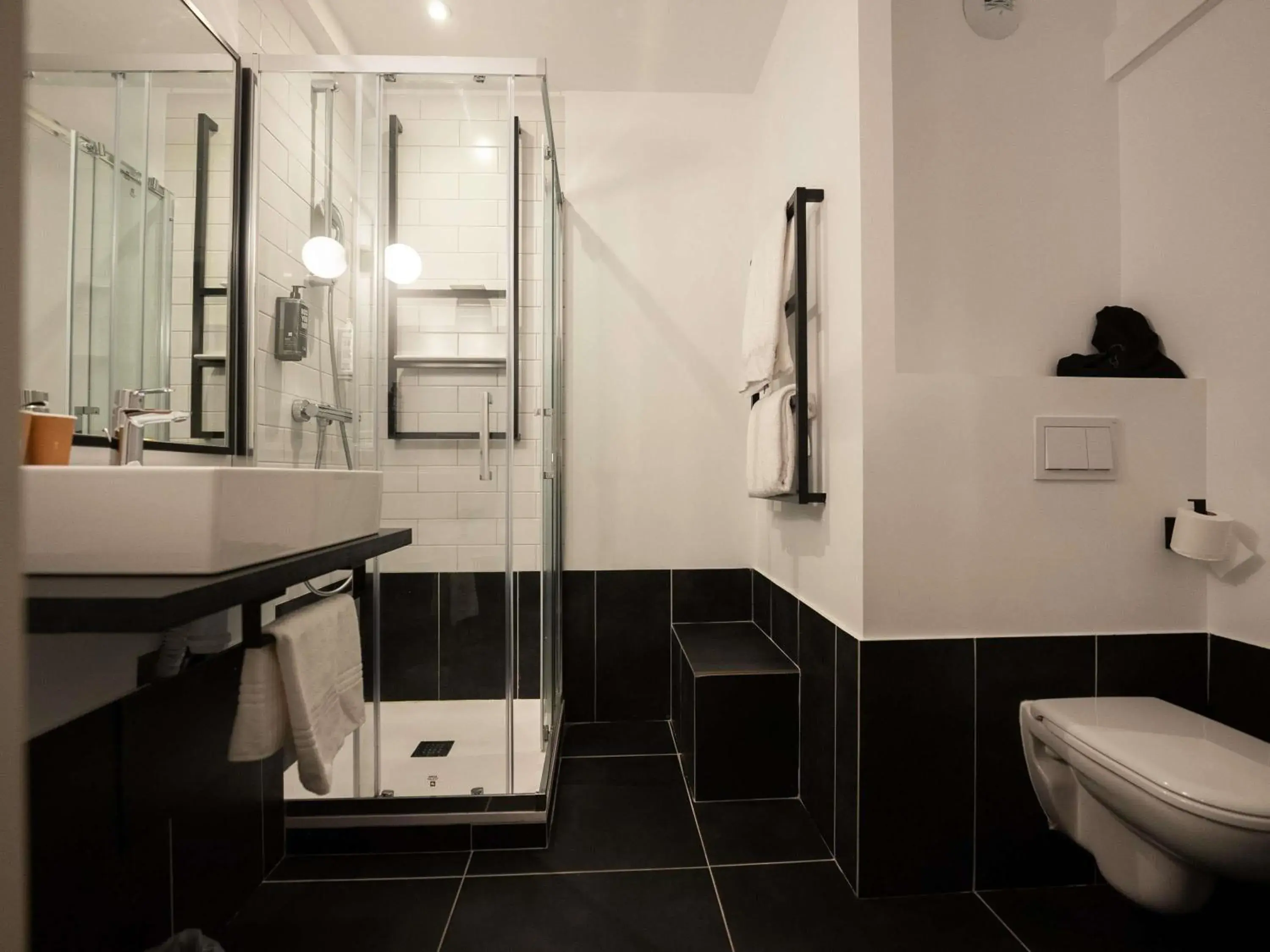 Bedroom in Ibis Brive Centre Bedroom in Ibis Brive Centre