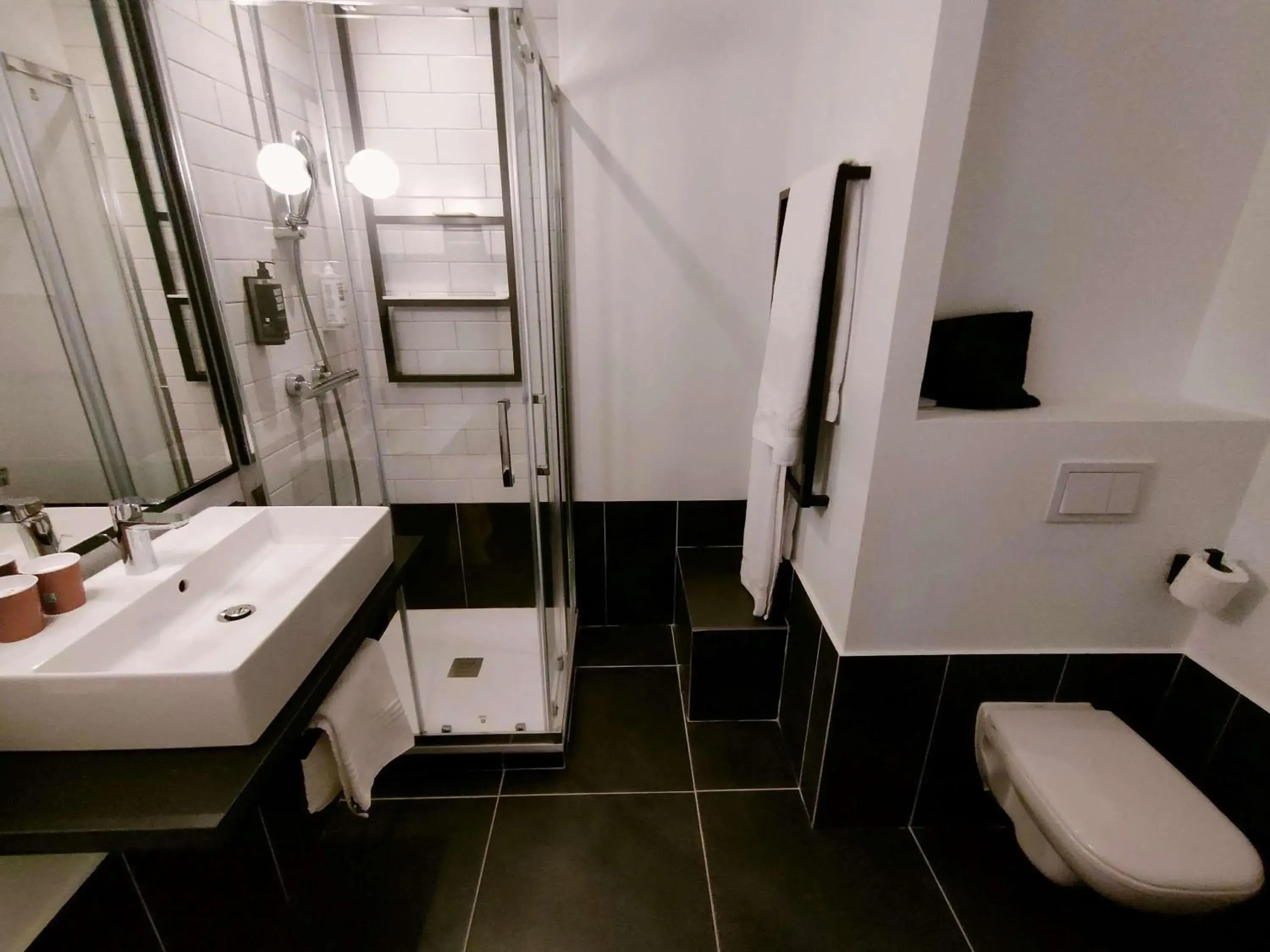 Bedroom in Ibis Brive Centre Bedroom in Ibis Brive Centre