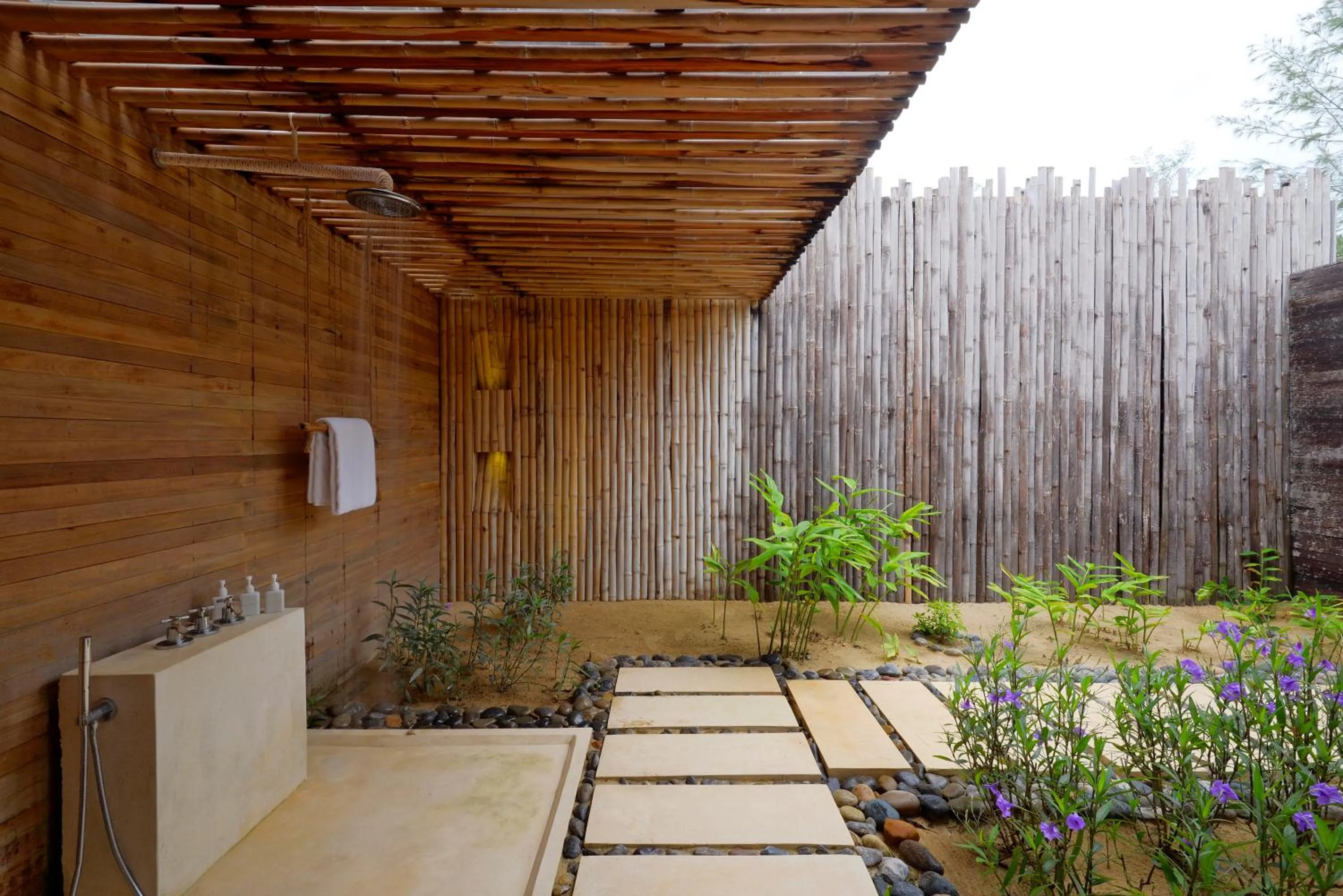 Shower in Six Senses Con Dao - Turtle Island Paradise