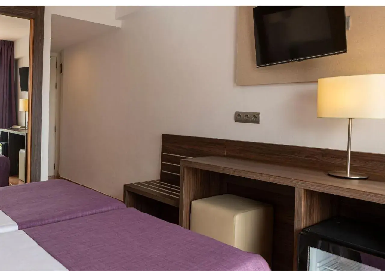 Bed in MedPlaya Hotel Alba Beach Bed in MedPlaya Hotel Alba Beach