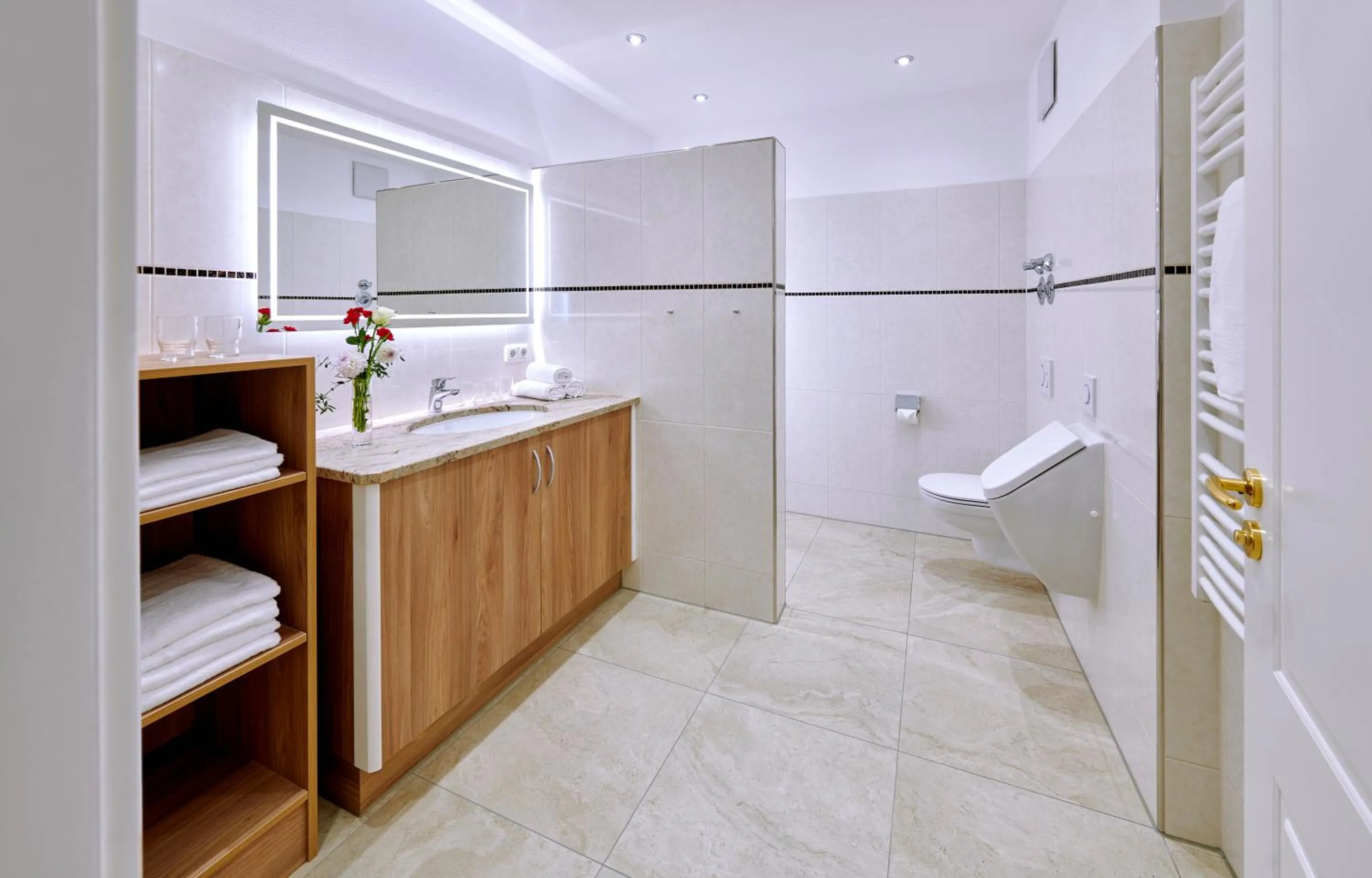 Bathroom in Ferienwohnungen im Bonnschloessl