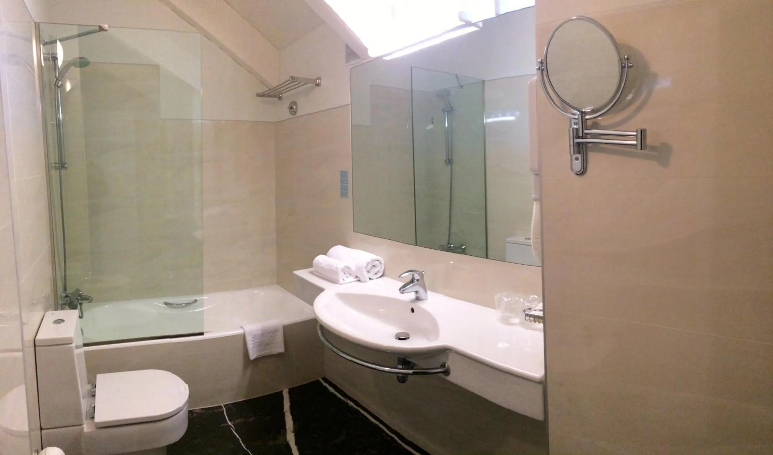 Toilet in Plaza Mayor