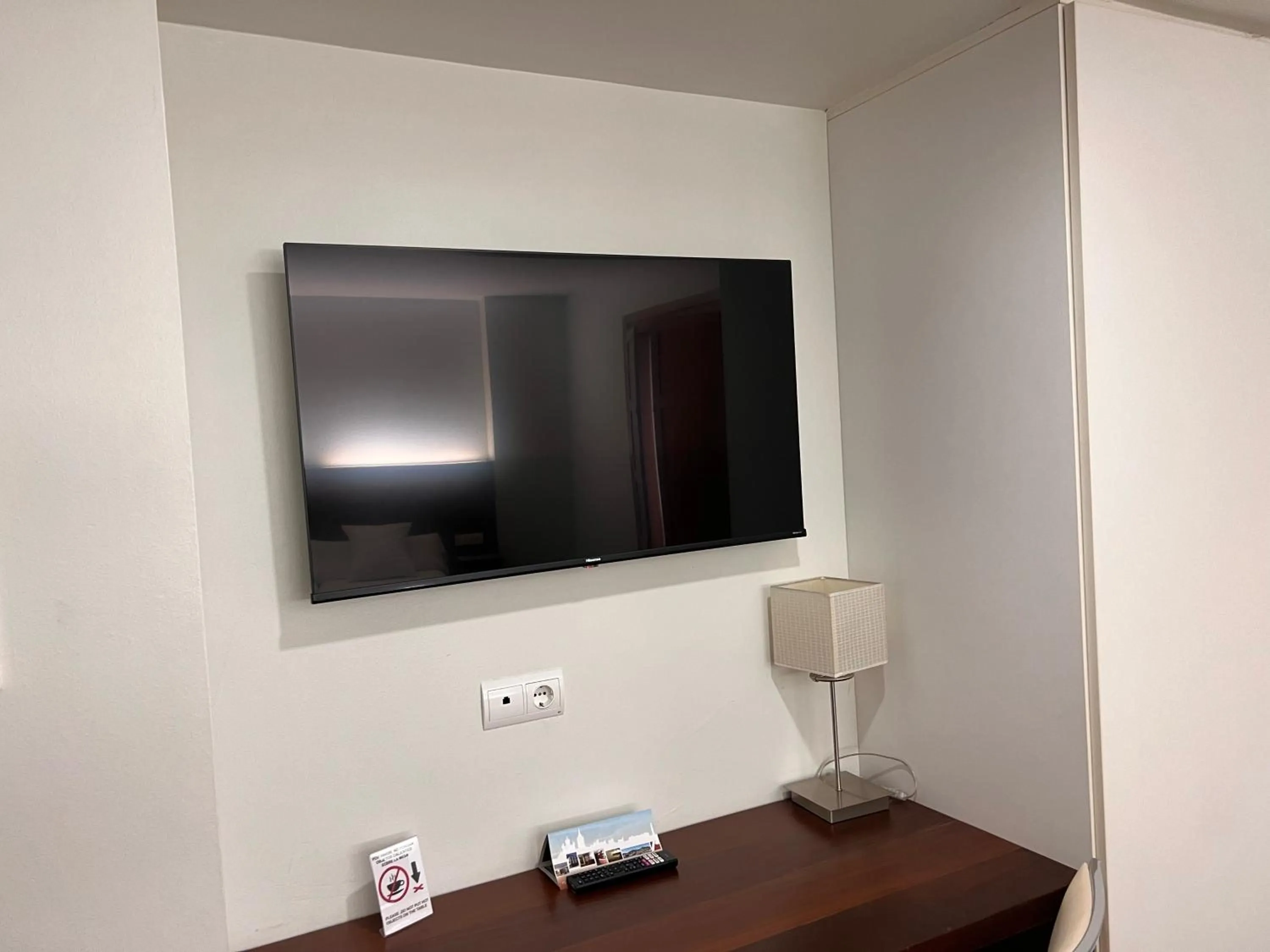 TV and multimedia in Plaza Mayor