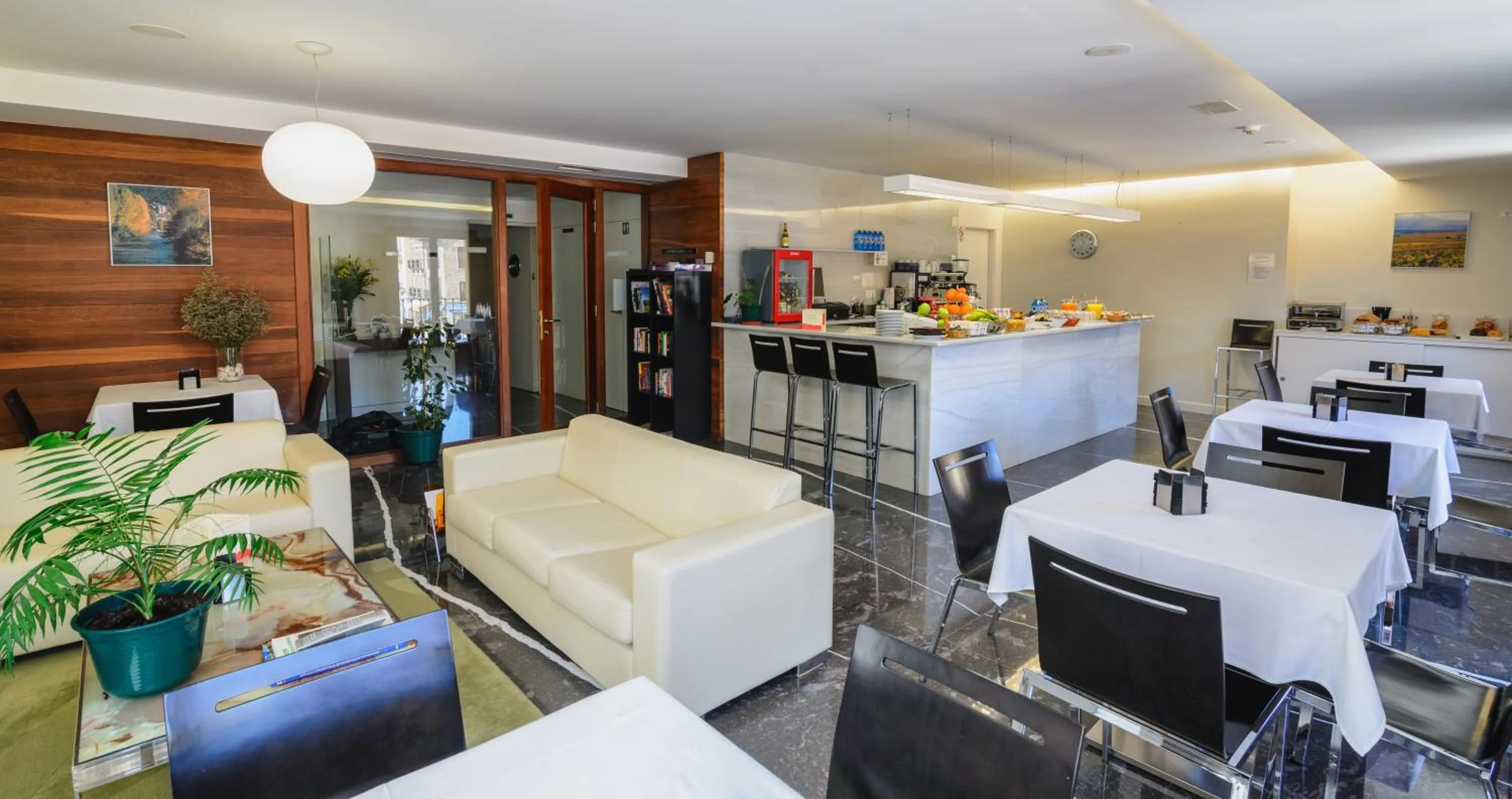 Lounge or bar in Plaza Mayor