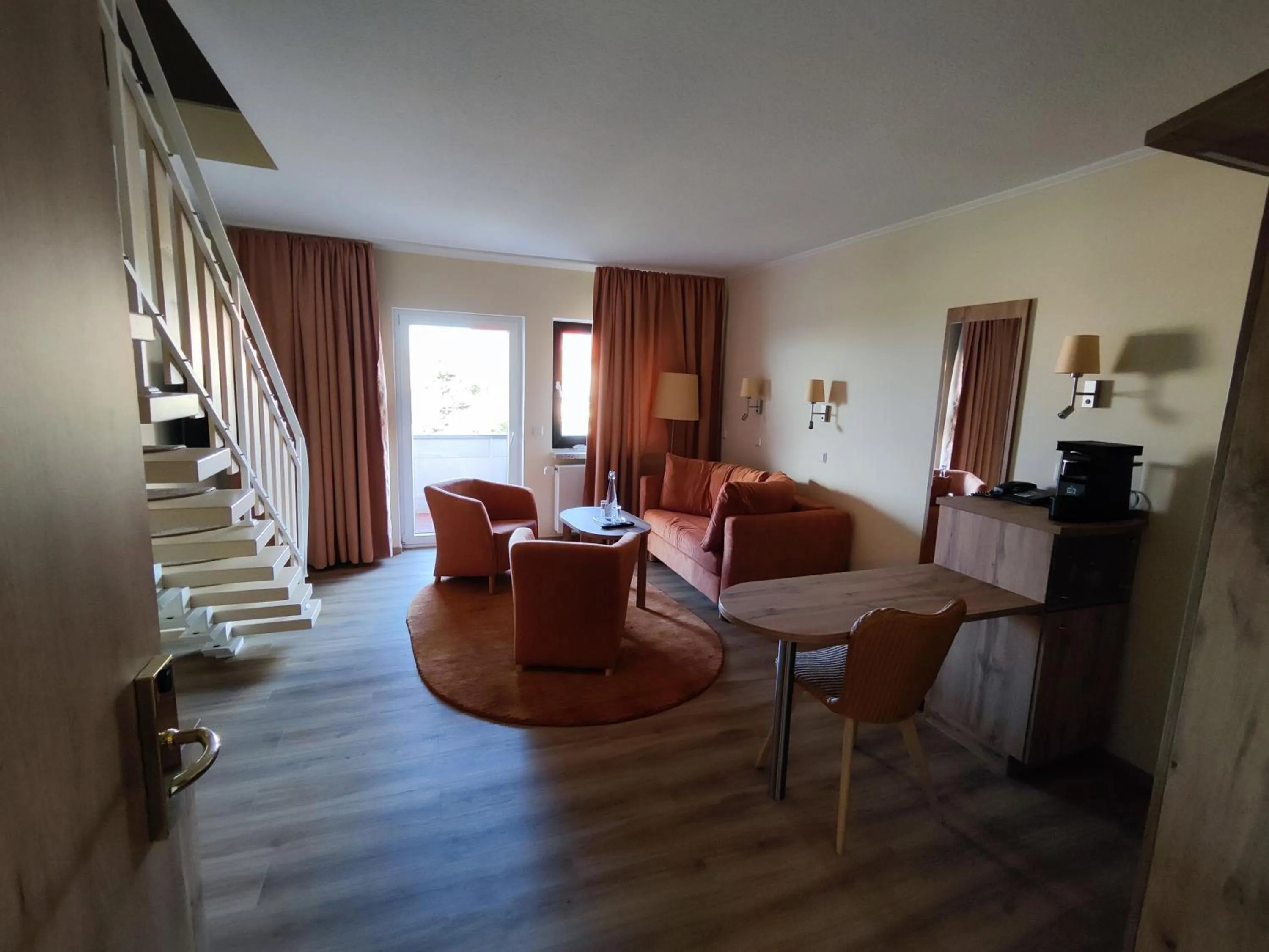 Seating area in Nordseehotel Freese