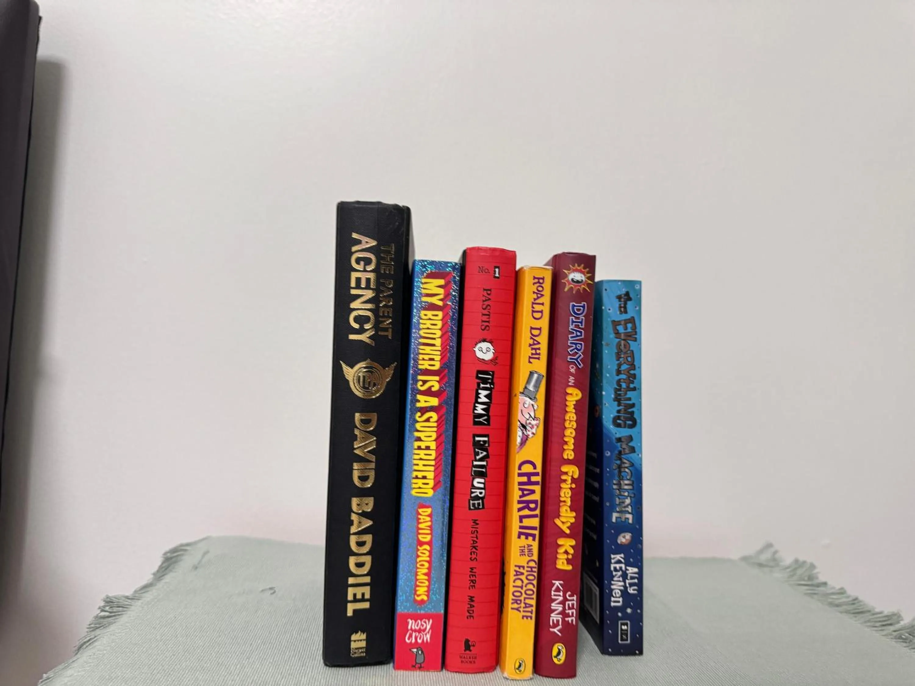 Library in The Commongate Hotels