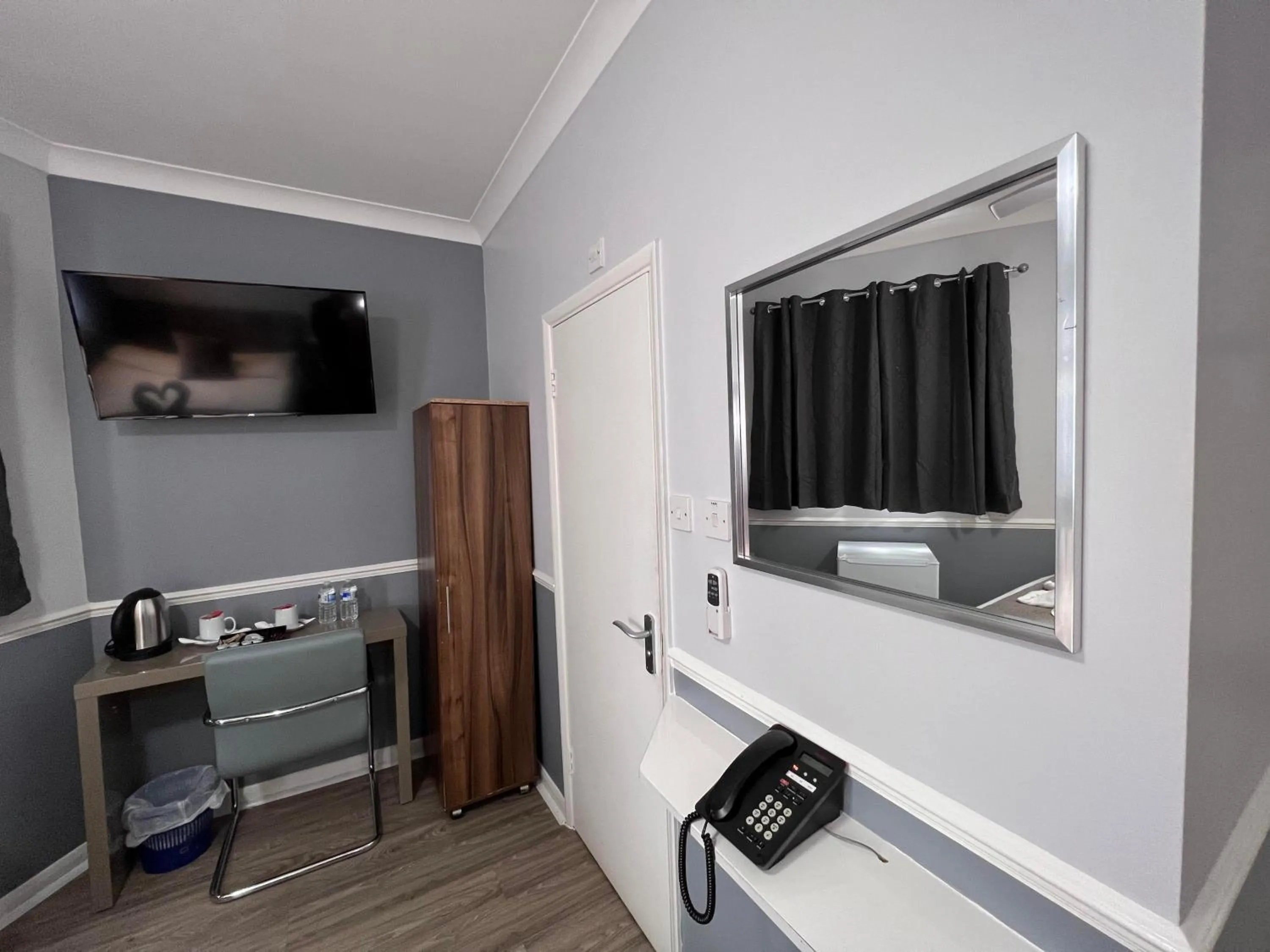 TV and multimedia in The Commongate Hotels