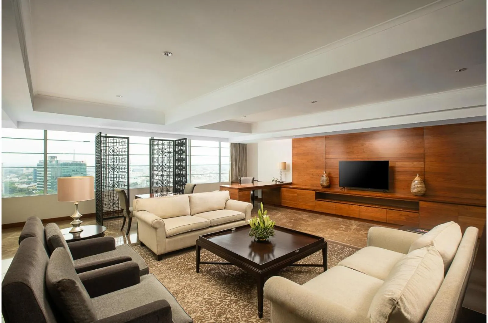 TV and multimedia in Aryaduta Medan