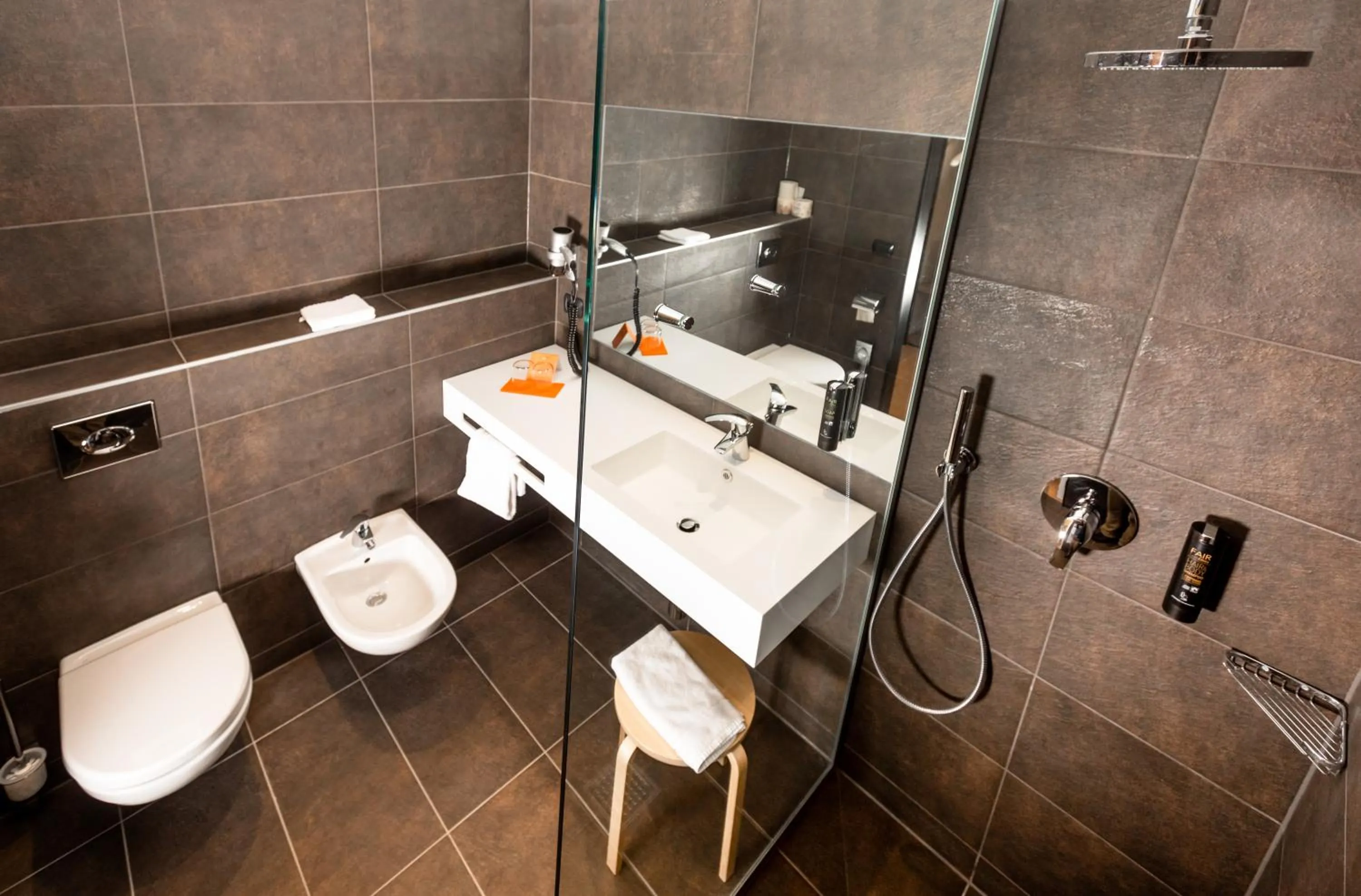 Bathroom in Montivas Lodge