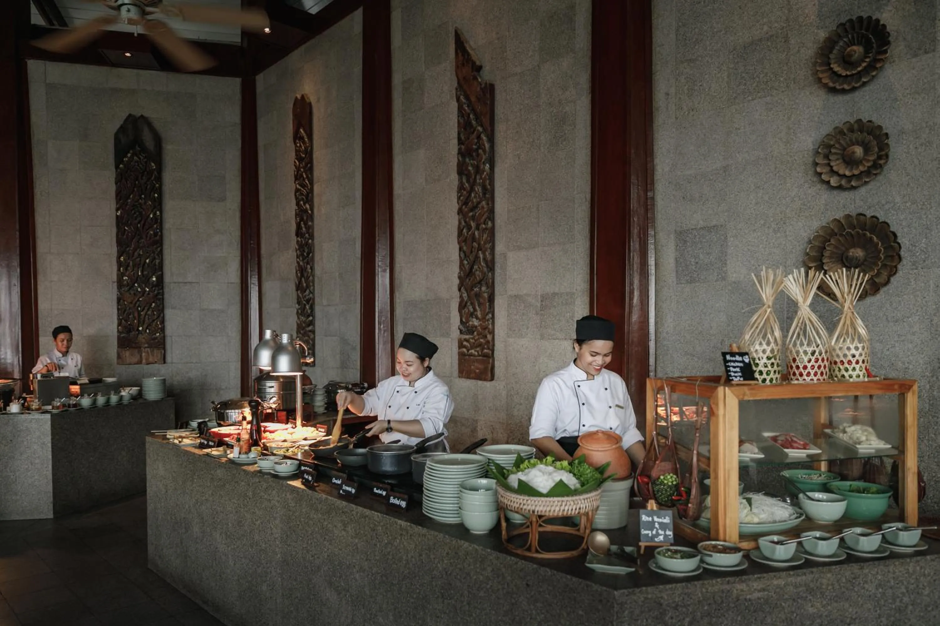 Restaurant/places to eat in The Surin Phuket