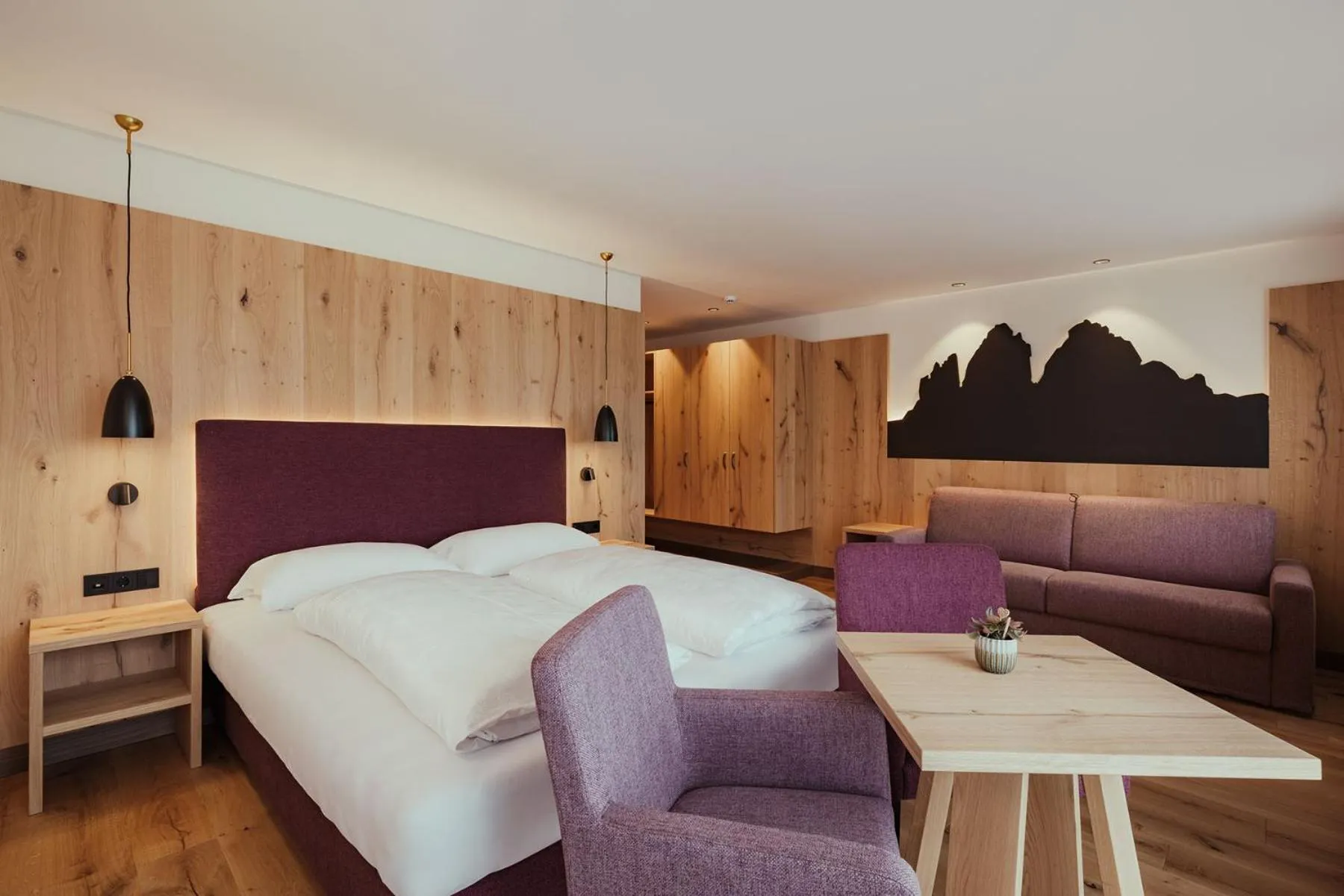 Photo of the whole room, Bed in Hotel Digon