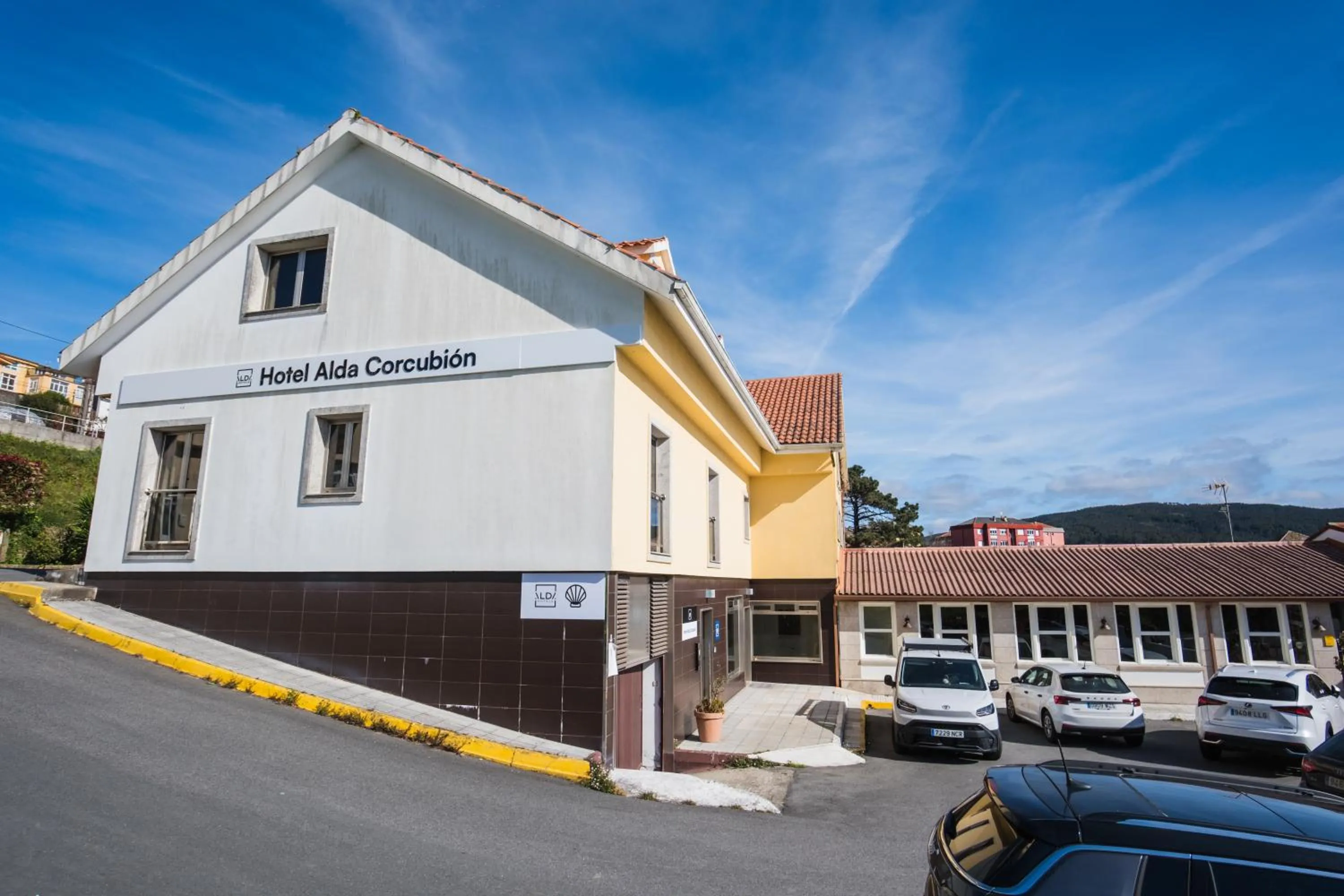 Property building in Alda Corcubión