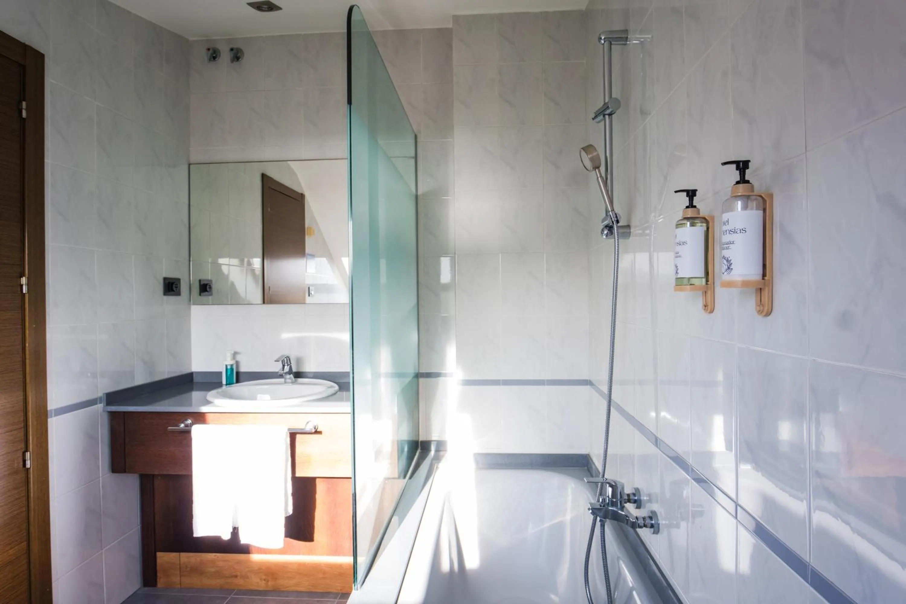 Bathroom in Alda Corcubión